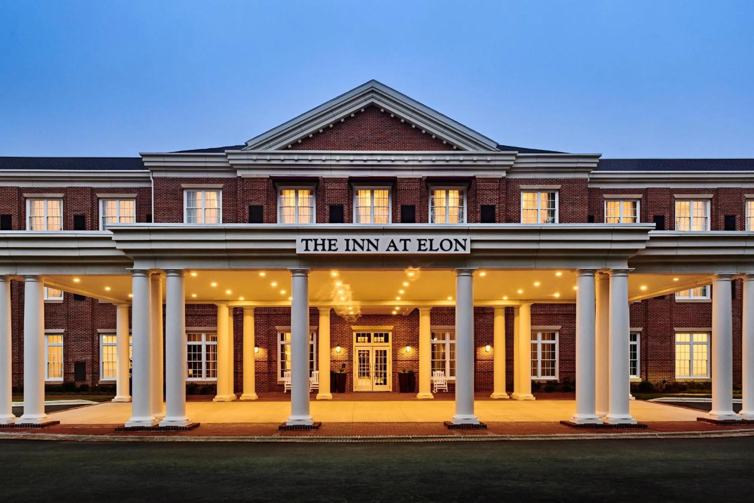 Facade/entrance in The Inn at Elon