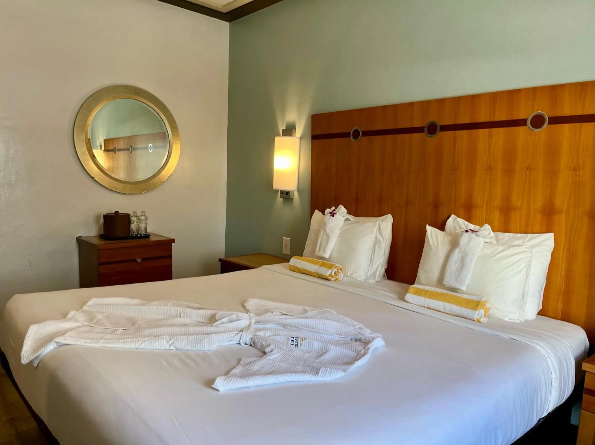 Bed in Majestic Hotel South Beach