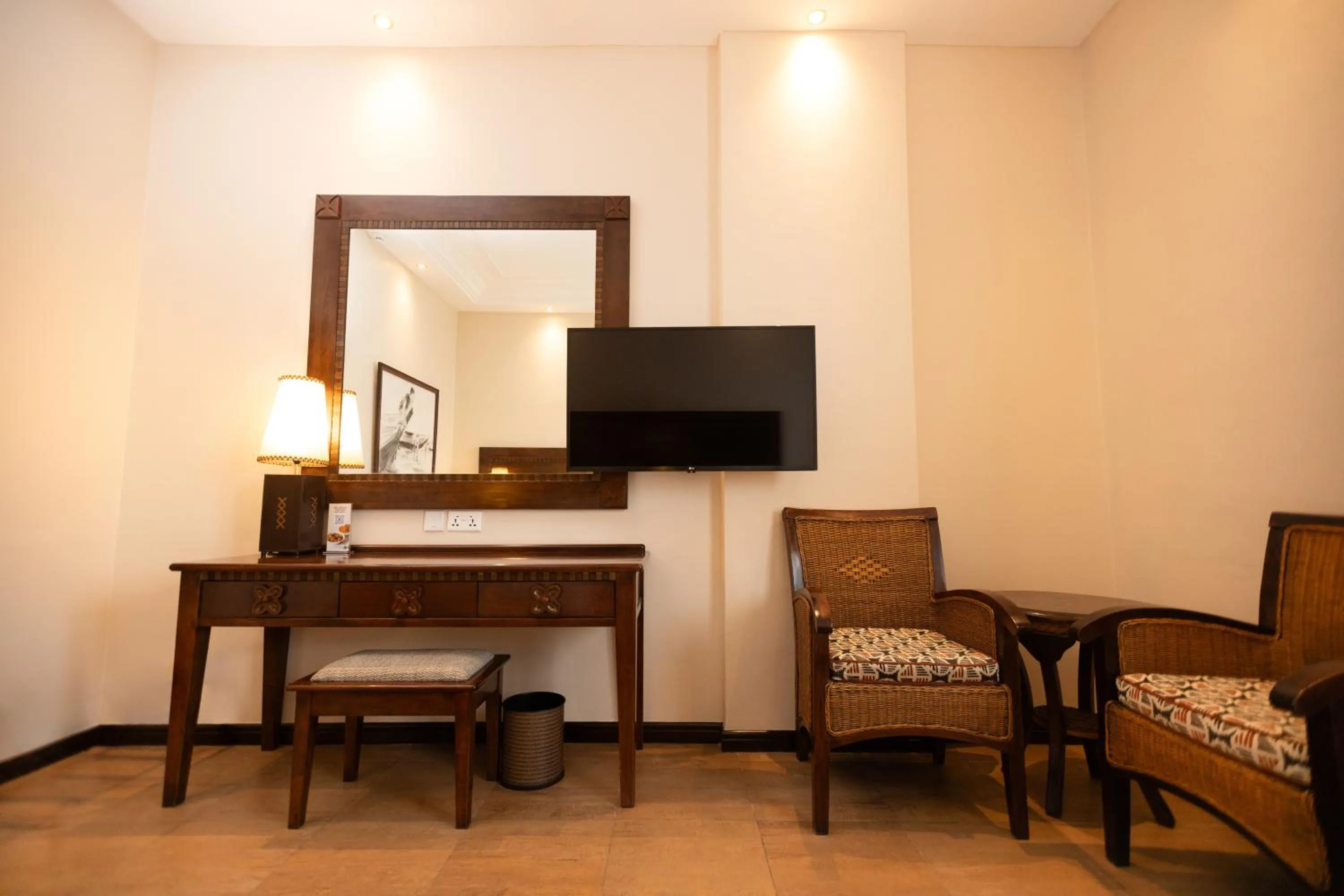 TV and multimedia in The African Regent Hotel