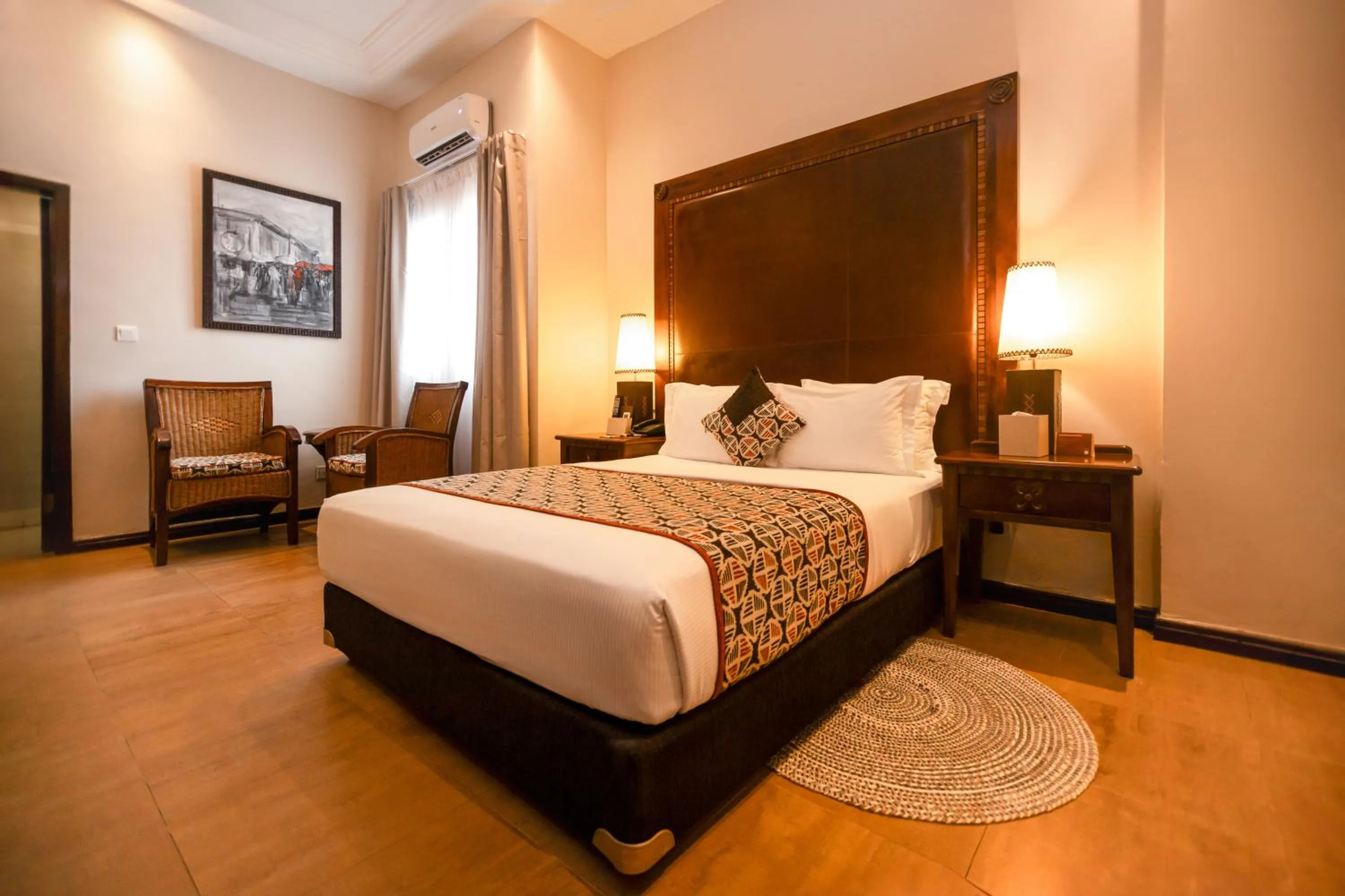 Photo of the whole room, Bed in The African Regent Hotel