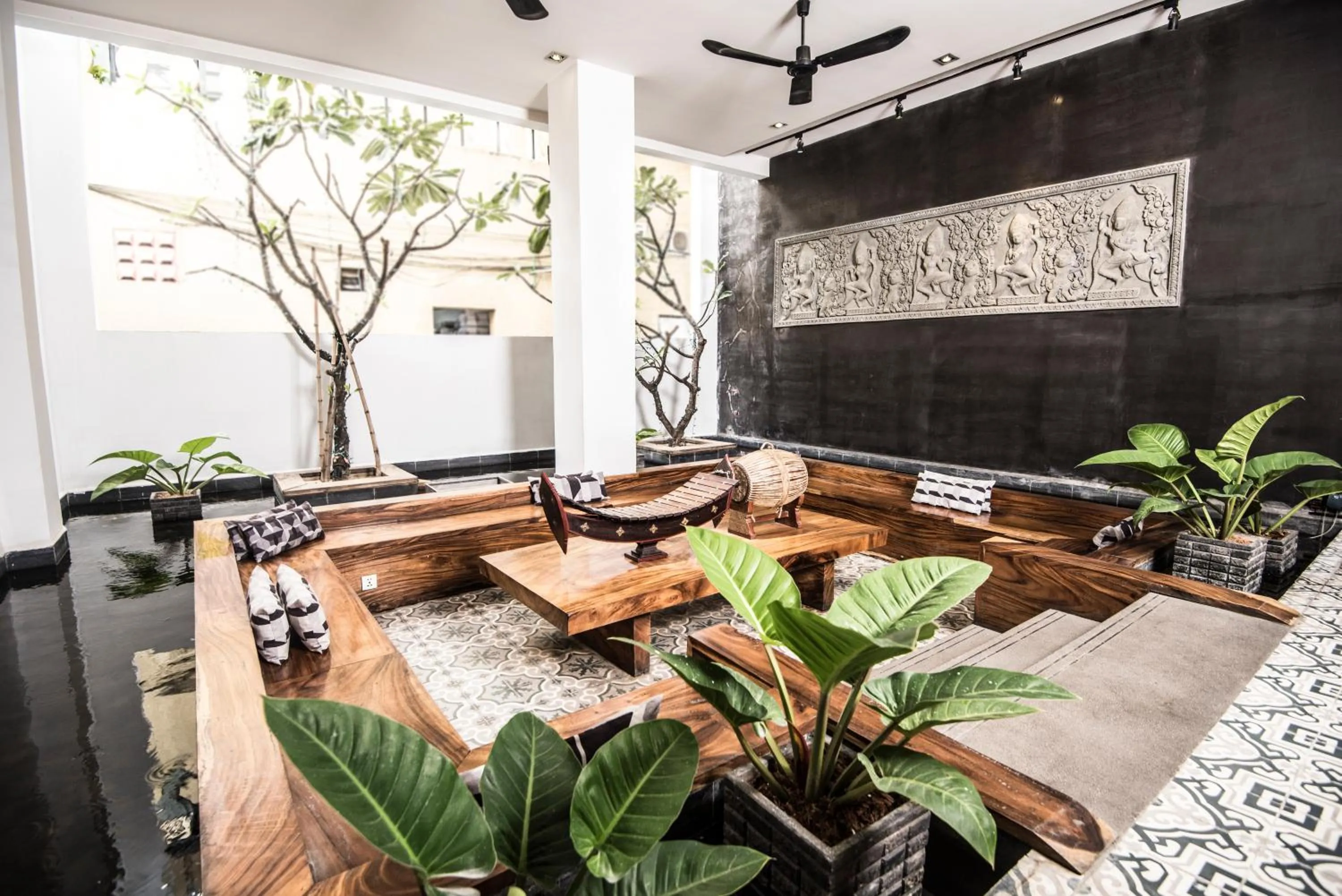 Seating area in PATIO Hotel & Urban Resort