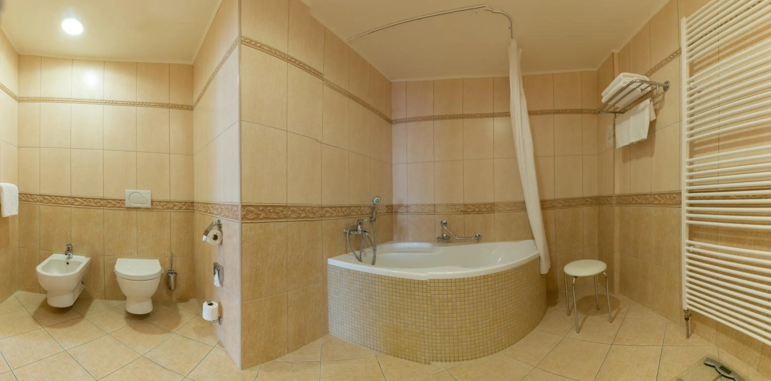 Bathroom in Ensana Centrální Lázně - Maria Spa