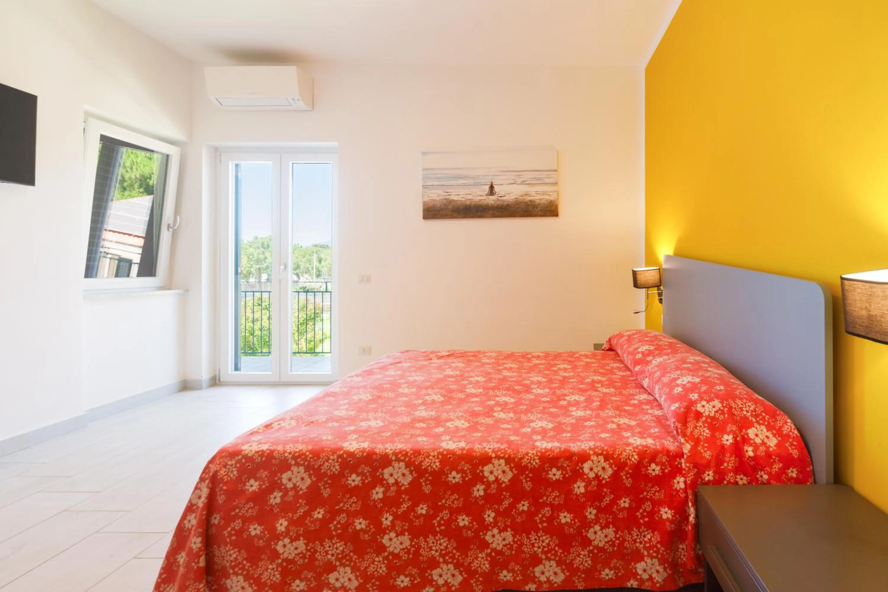 Photo of the whole room, Bed in Villa Maredona