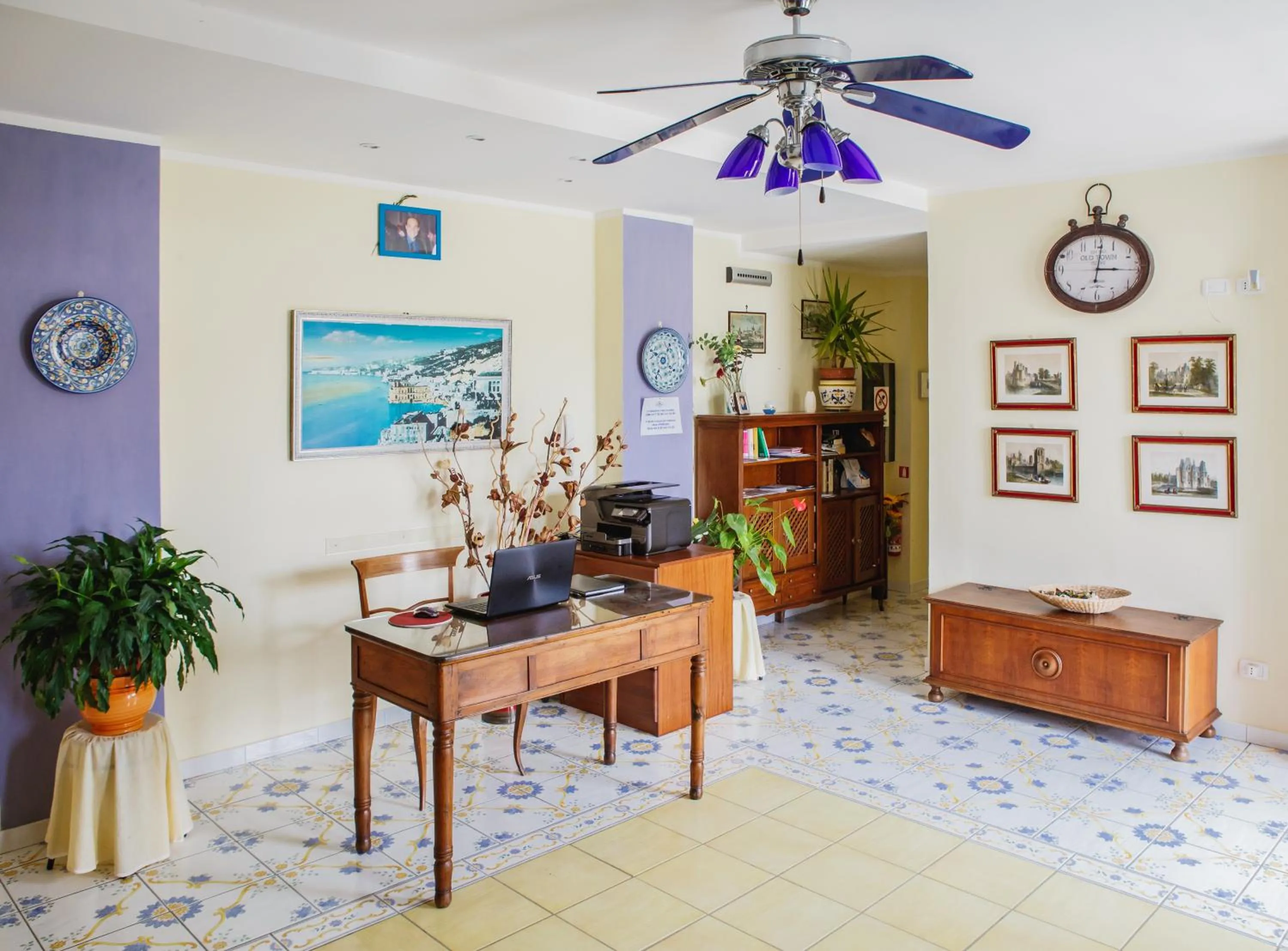 Lobby or reception in Villa Maredona