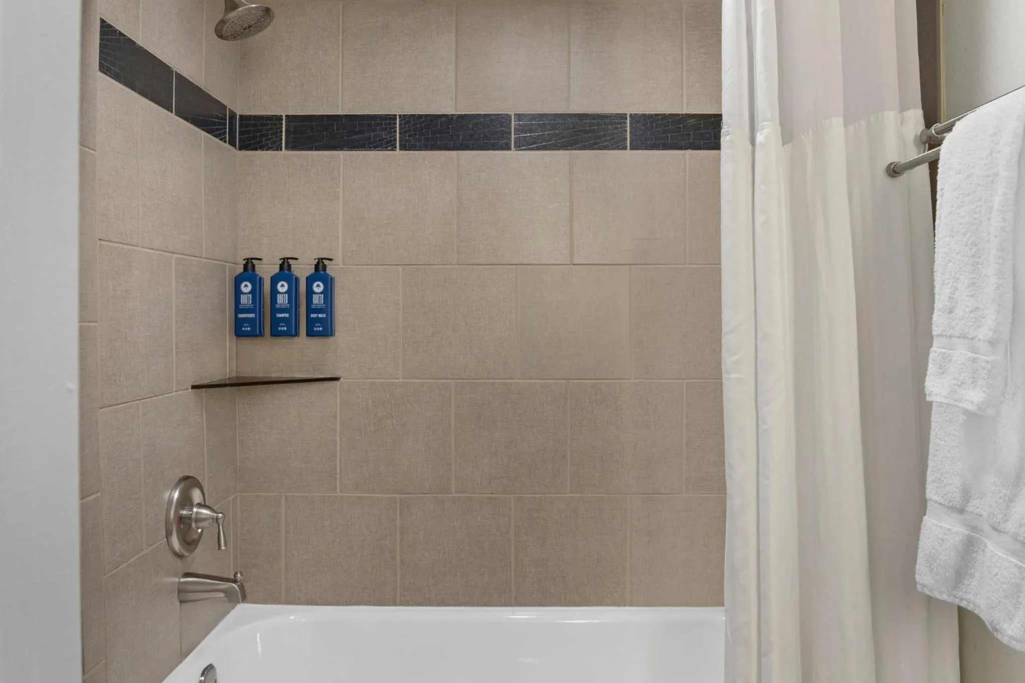 Bathroom in Peacock Suites