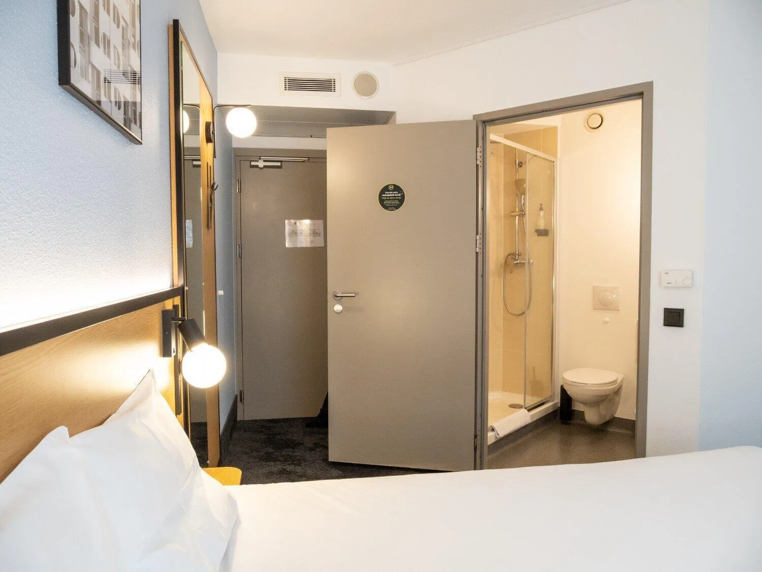 Photo of the whole room, Bed in B&B HOTEL Wrocław Centrum