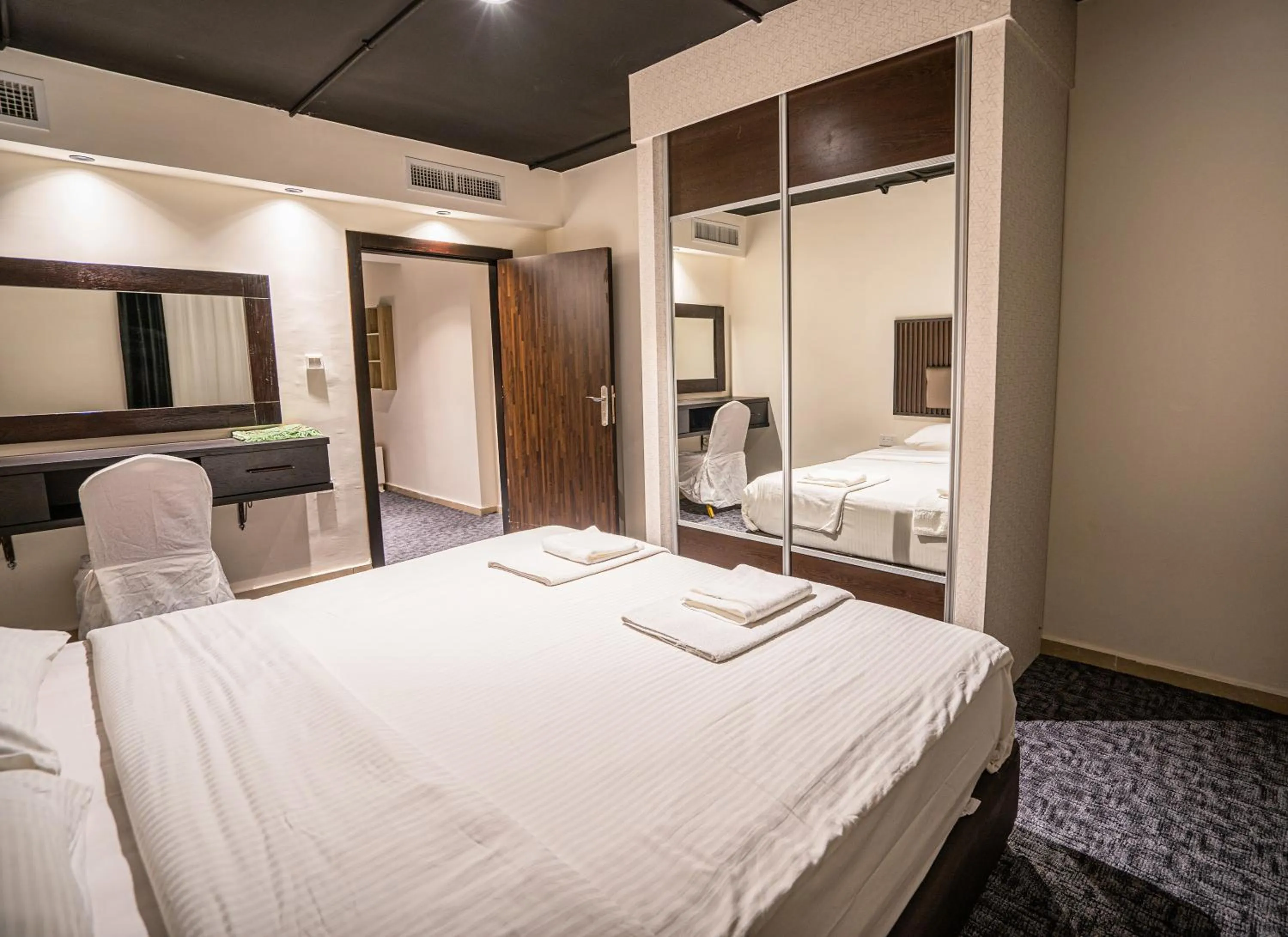 Bedroom in Diamond Hotel