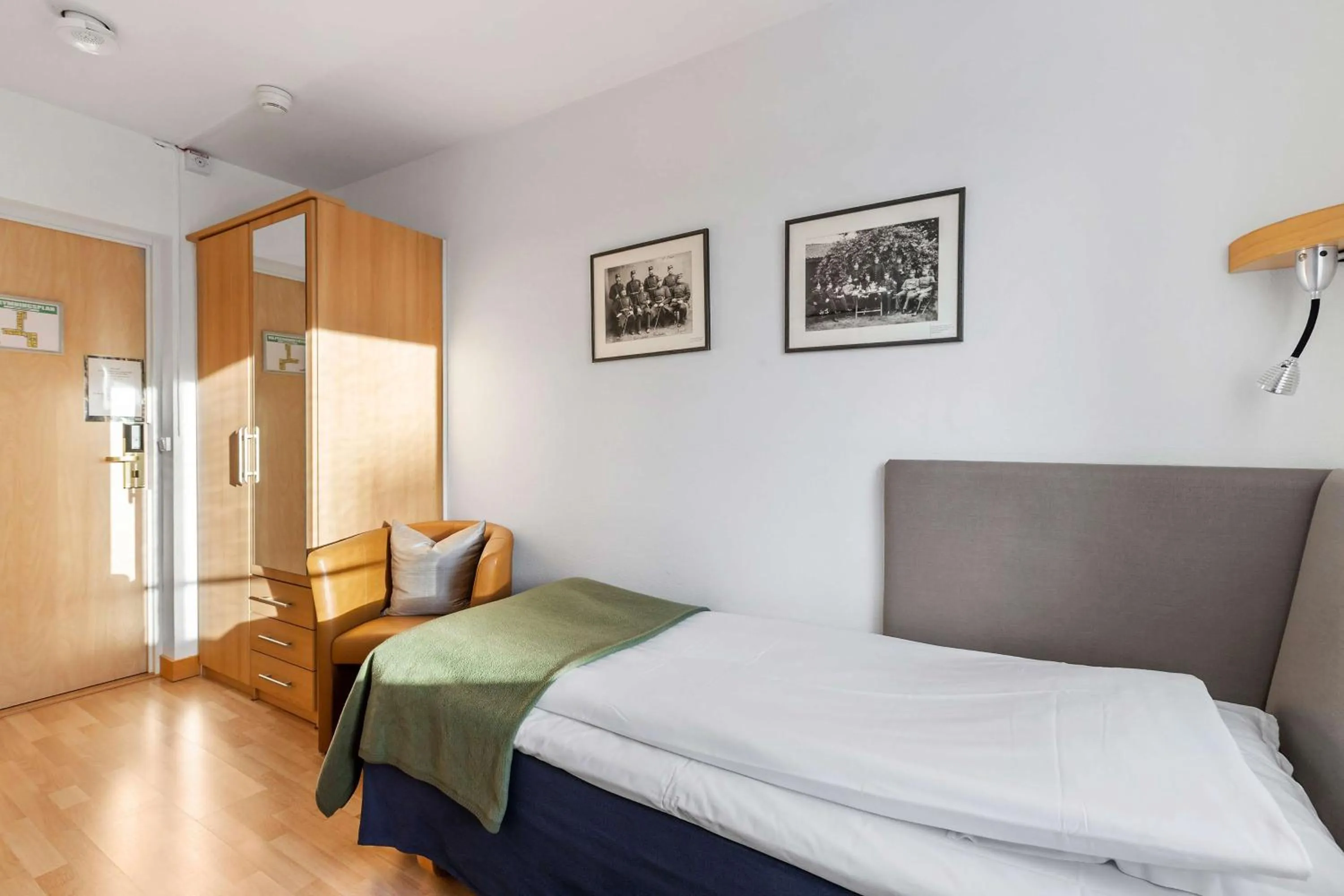 Bedroom, Bed in Hotel Malmkoping, BW Signature Collection