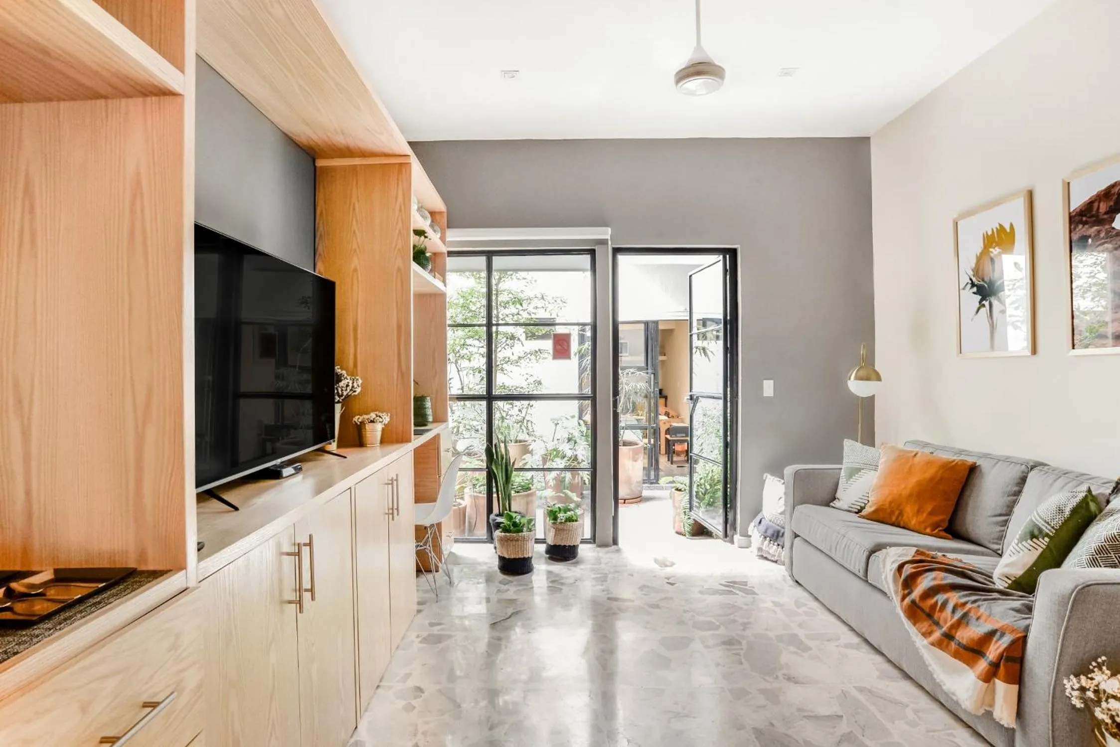 Seating area in Casa Alexia