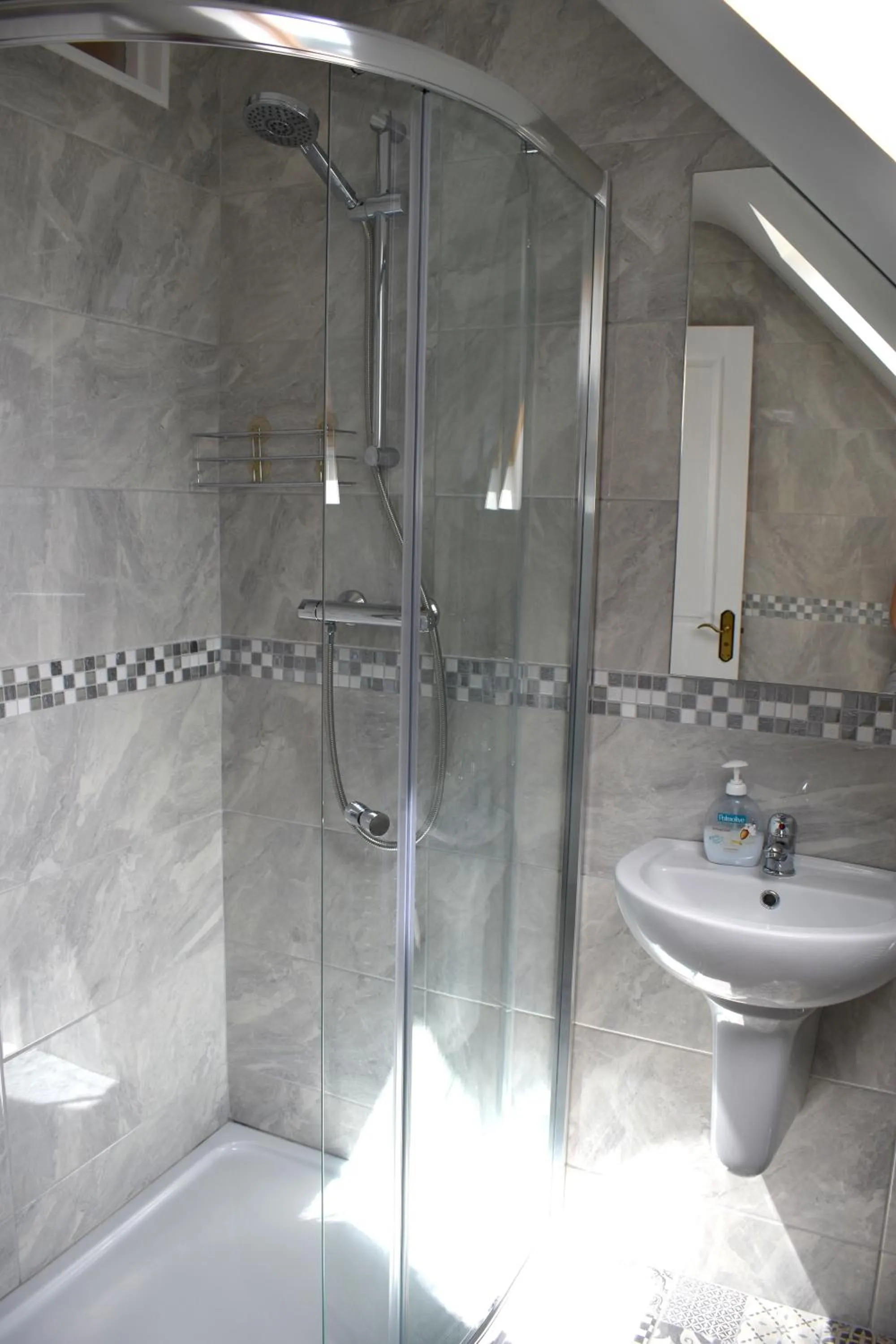 Shower in The Meadows B&B