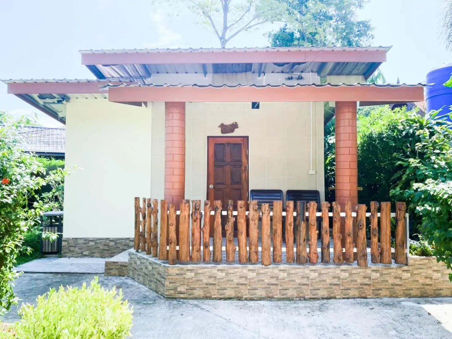 Budget Double Room in Bell House Resort Budget Double Room in Bell House Resort