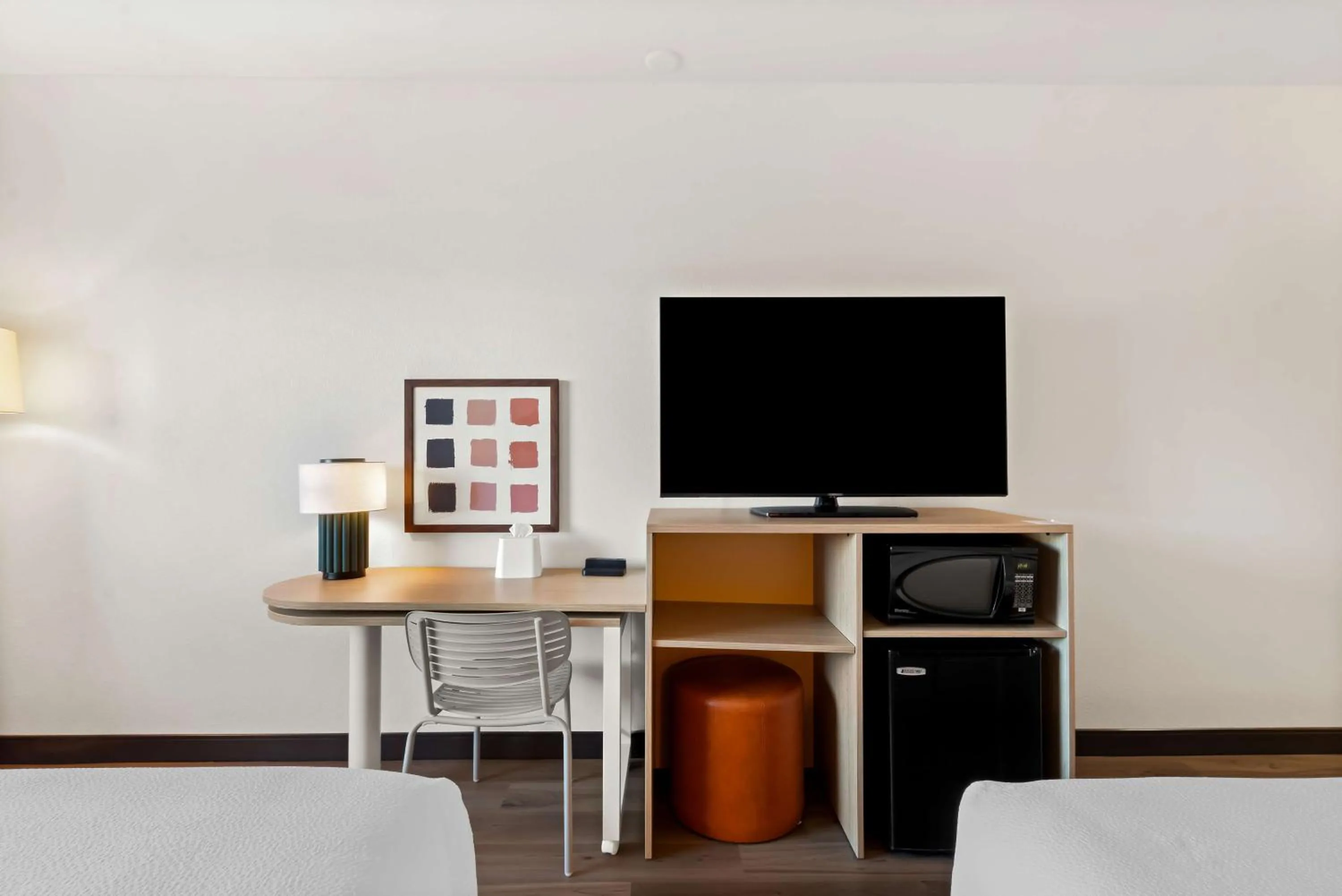 Bedroom in Spark by Hilton Fountain Hills Scottsdale