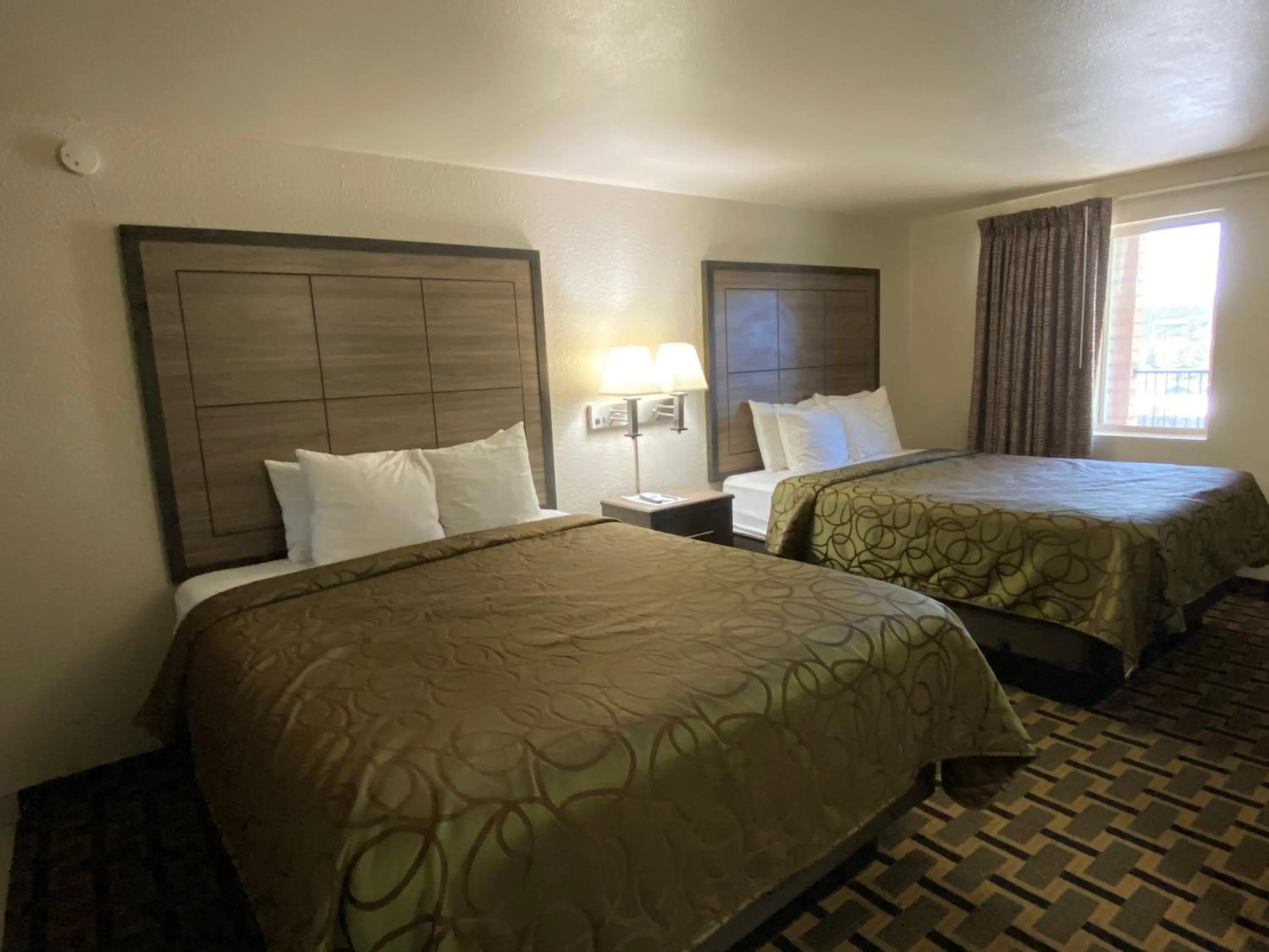 Bed in Motel In The Pines