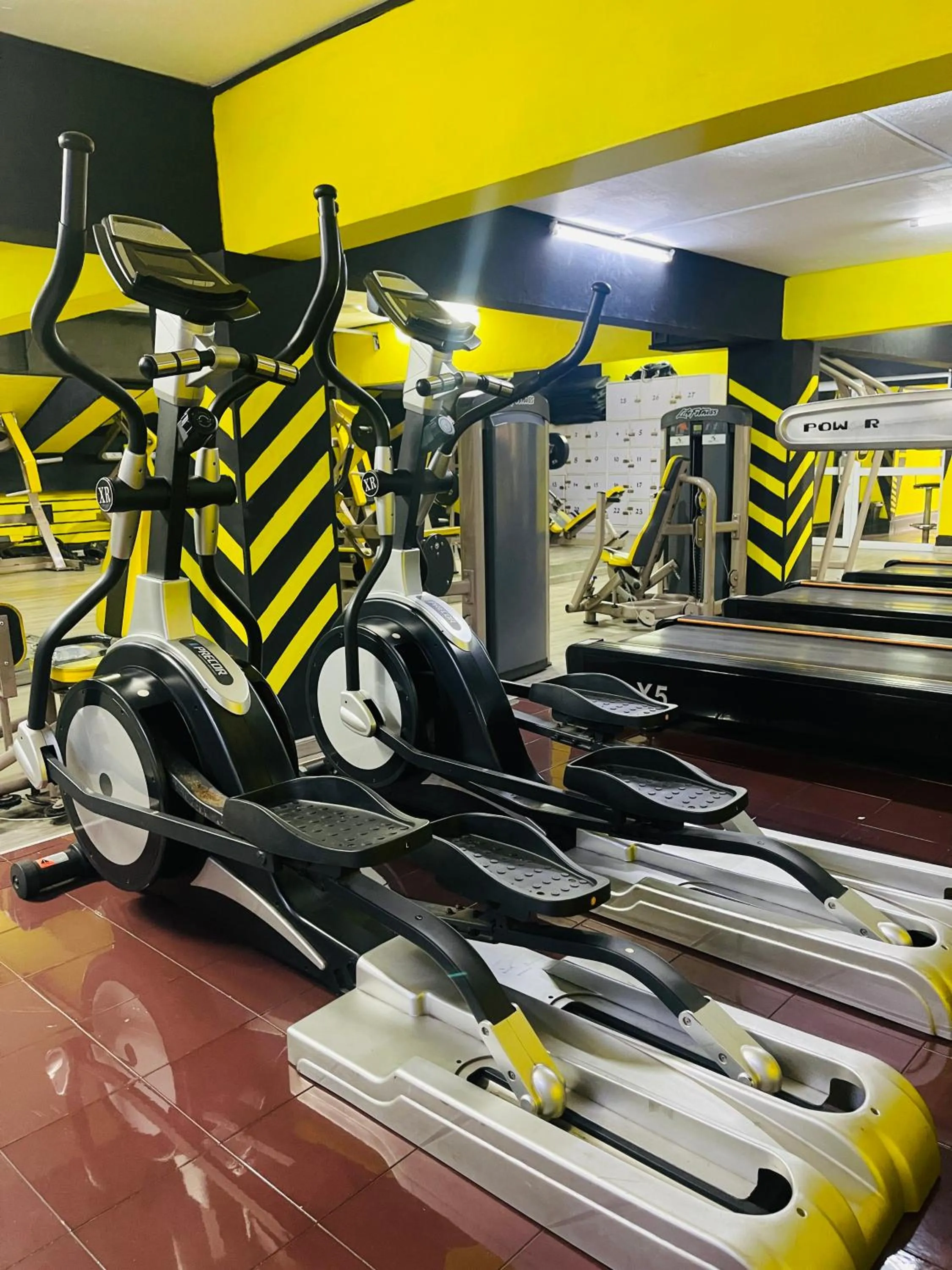 Fitness centre/facilities in Niagara Hotel