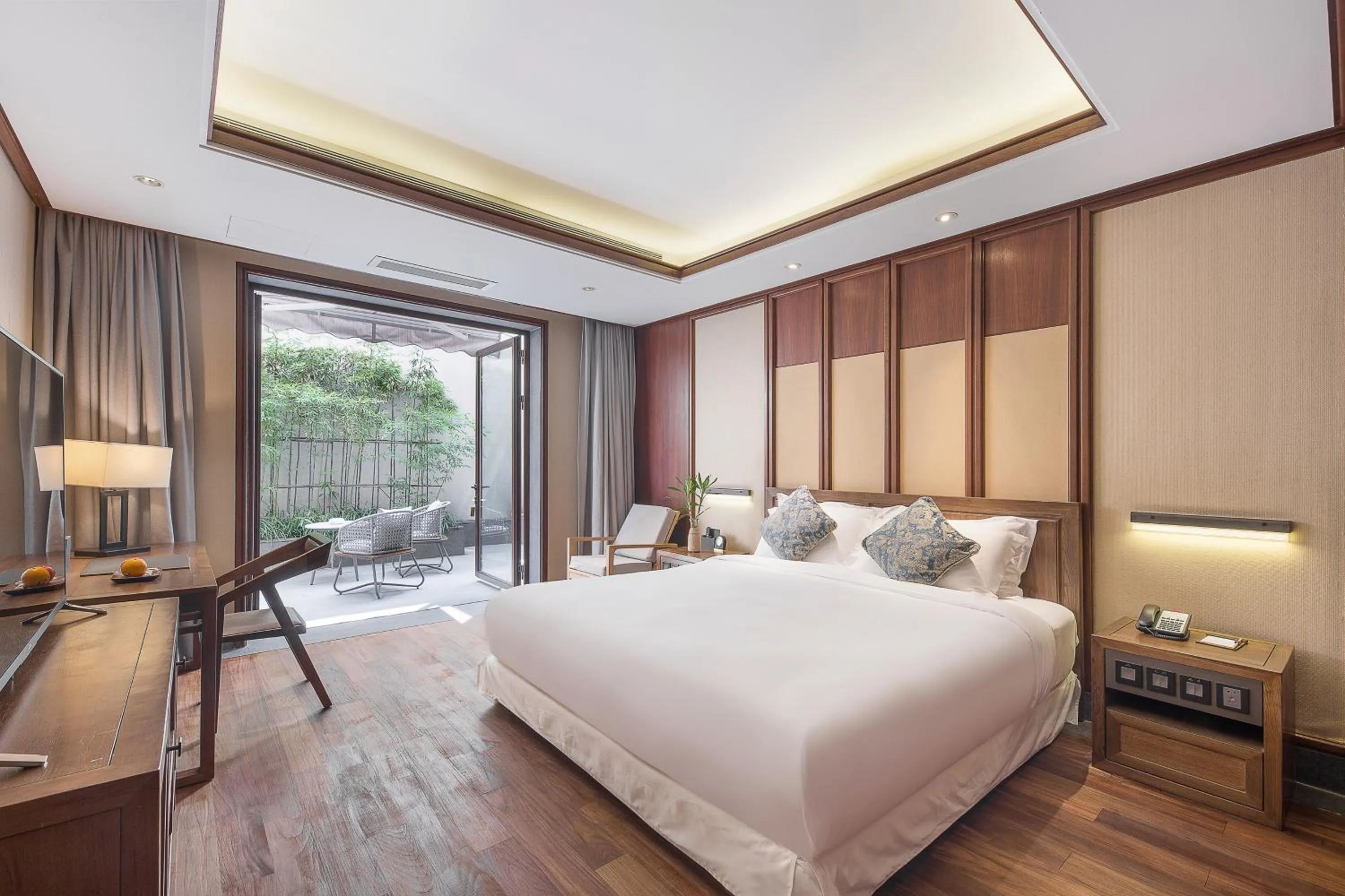 Photo of the whole room, Bed in Hefu Hotel