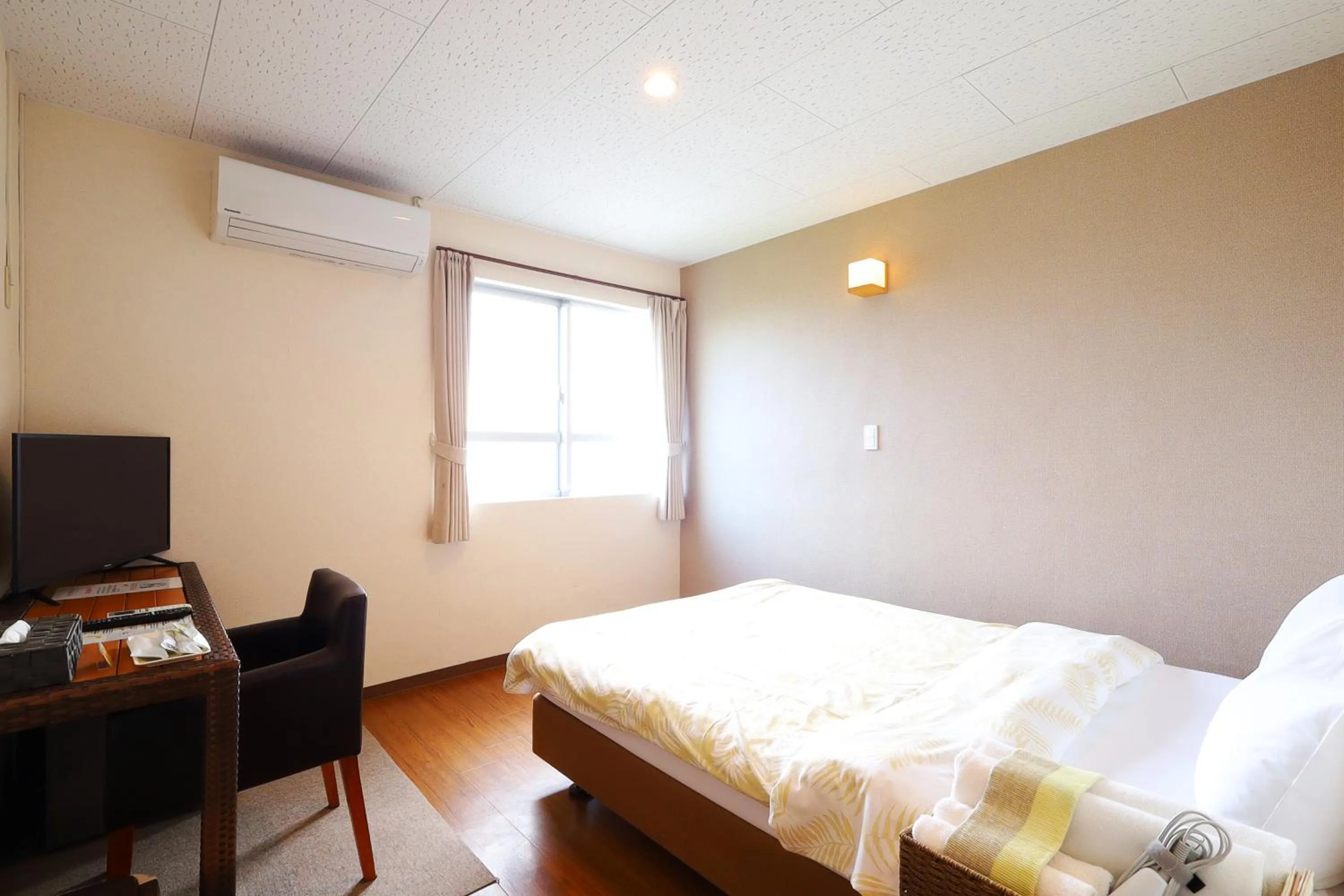 Photo of the whole room, Bed in 民宿さざんか