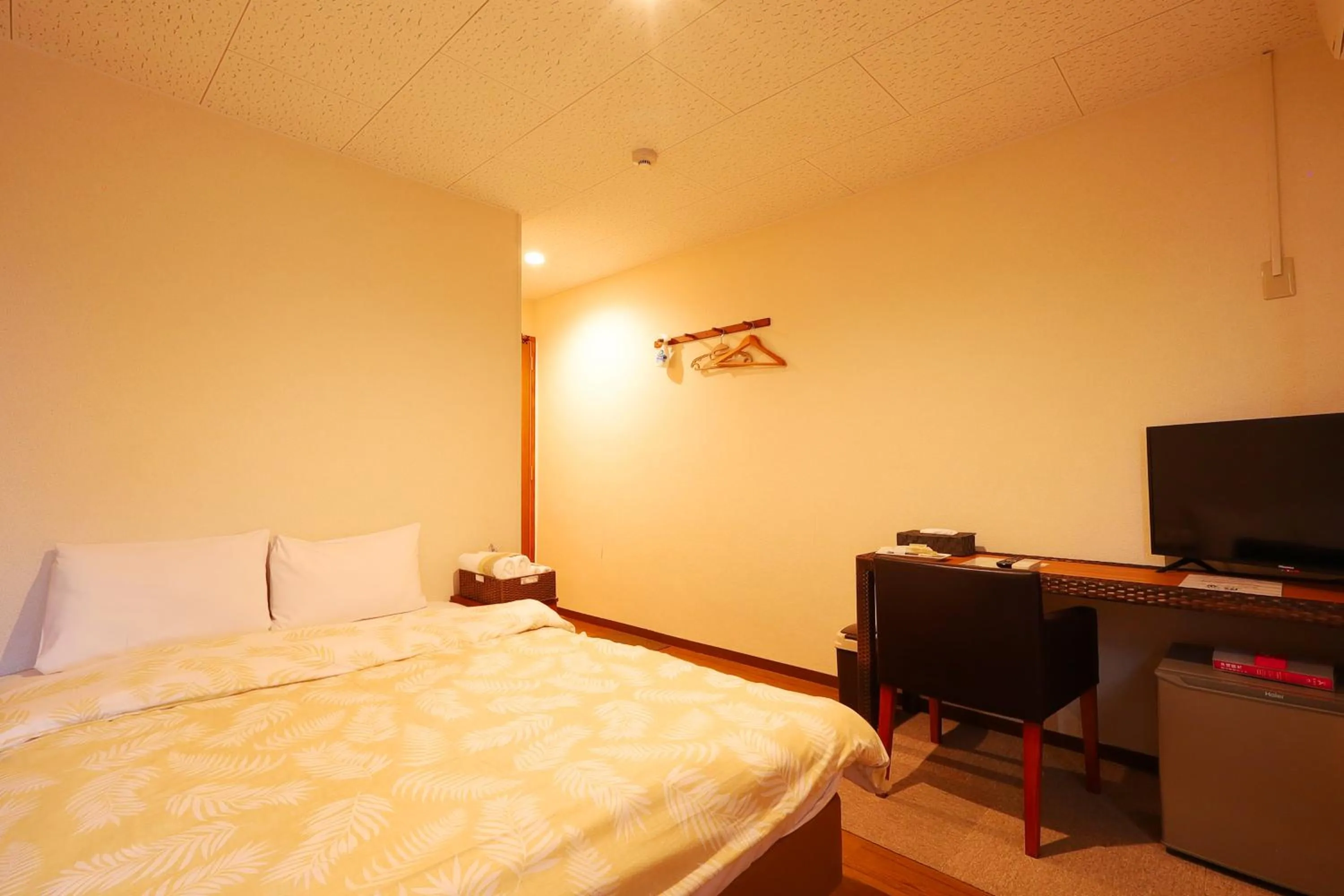 Photo of the whole room, Bed in 民宿さざんか