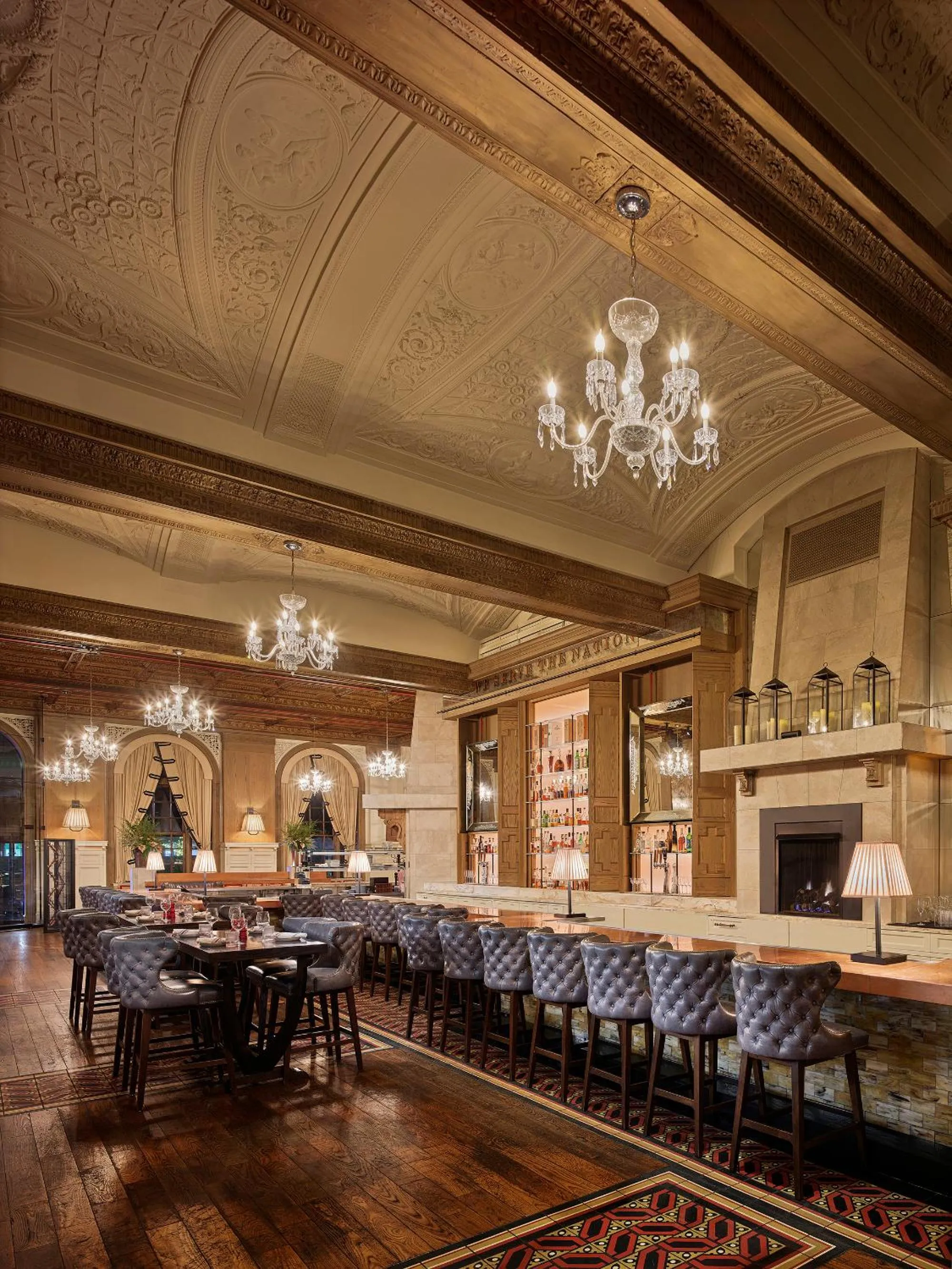 Restaurant/places to eat in Fairmont Copley Plaza