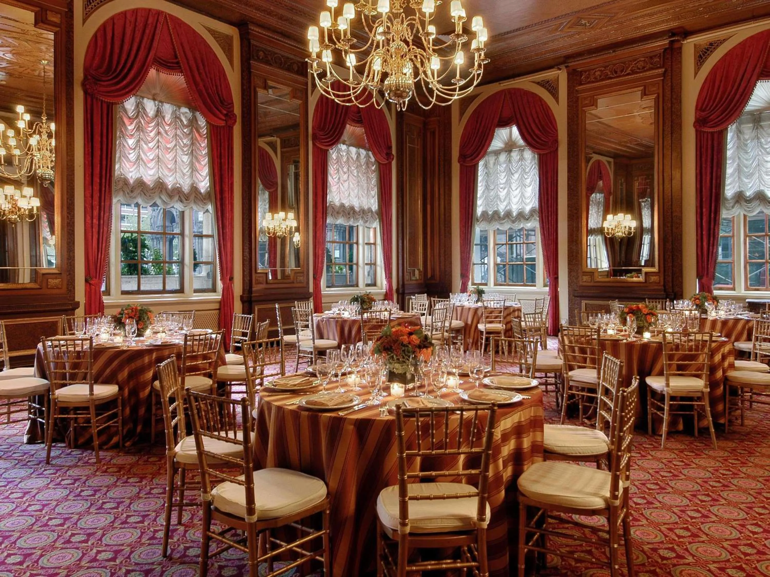 wedding in Fairmont Copley Plaza