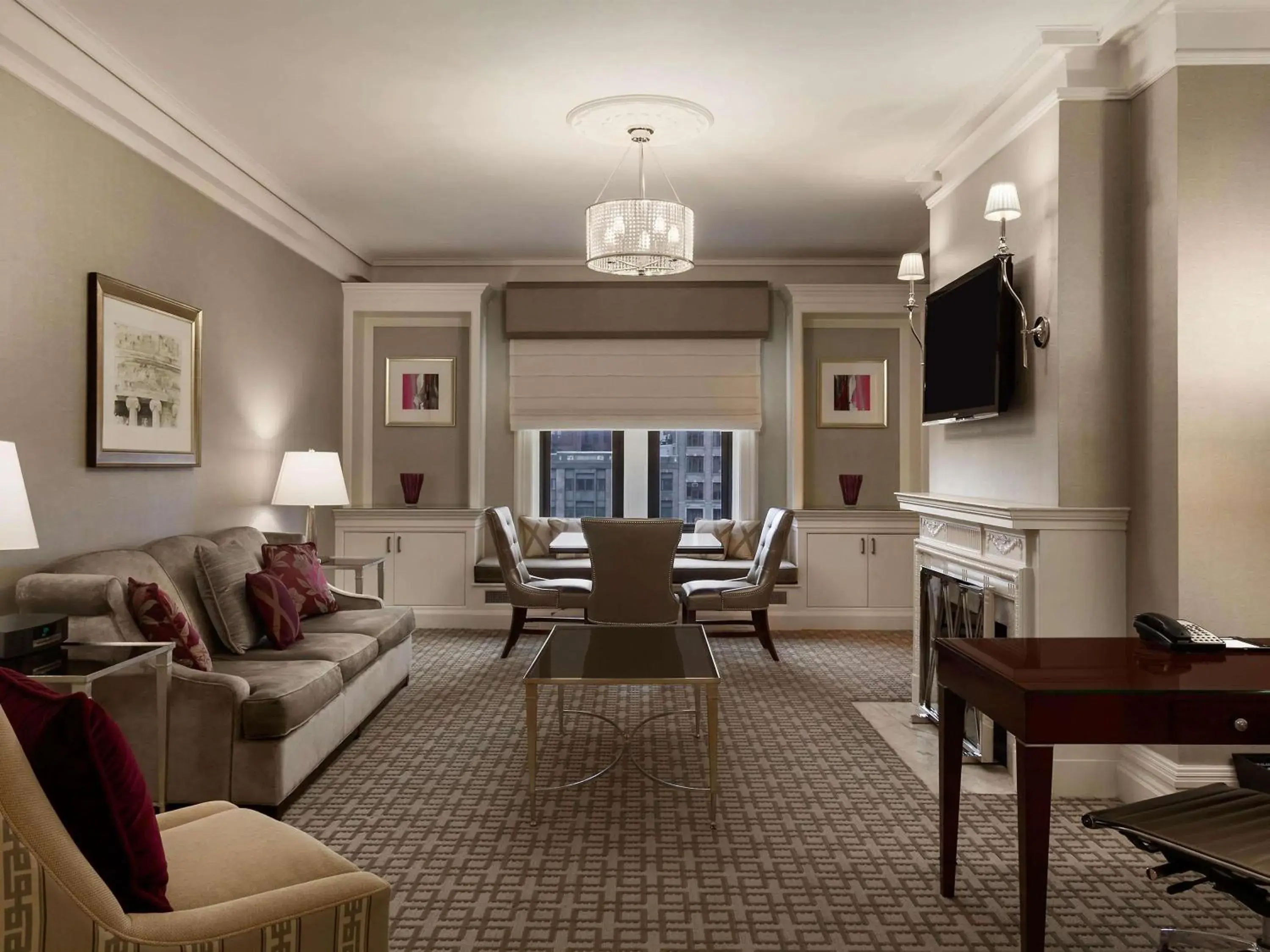 One-Bedroom King Suite with View in Fairmont Copley Plaza One-Bedroom King Suite with View in Fairmont Copley Plaza