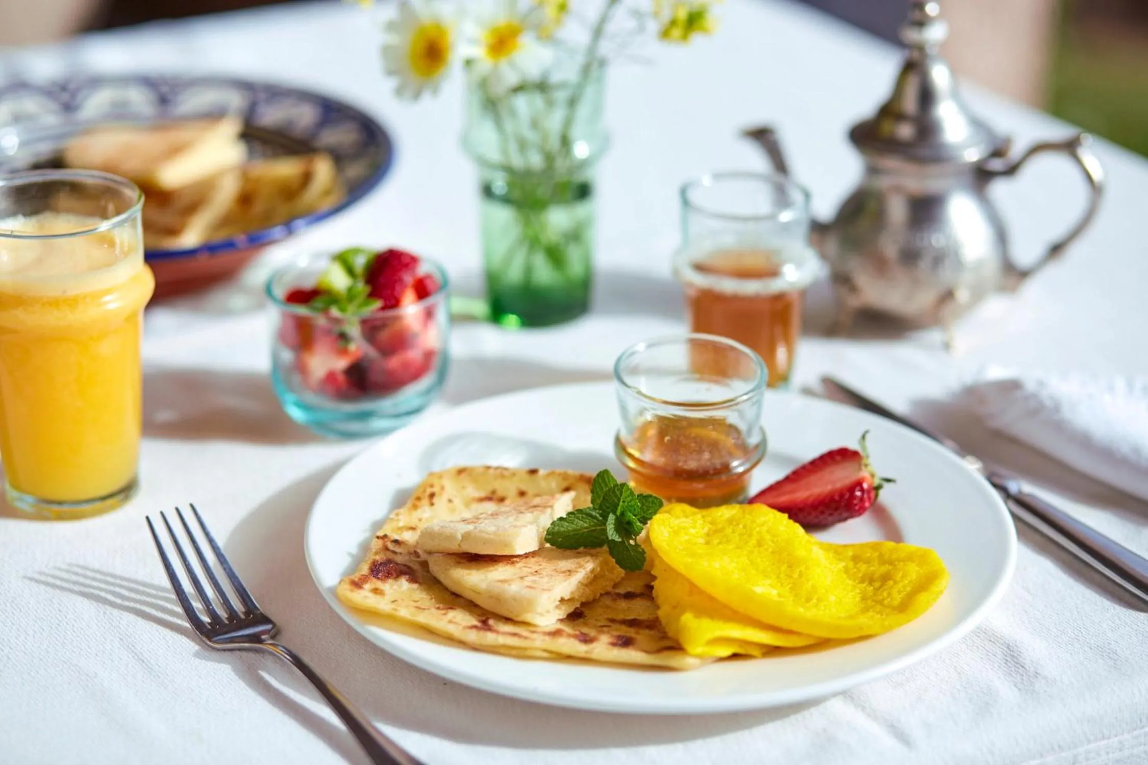 Breakfast in Le Palais Paysan