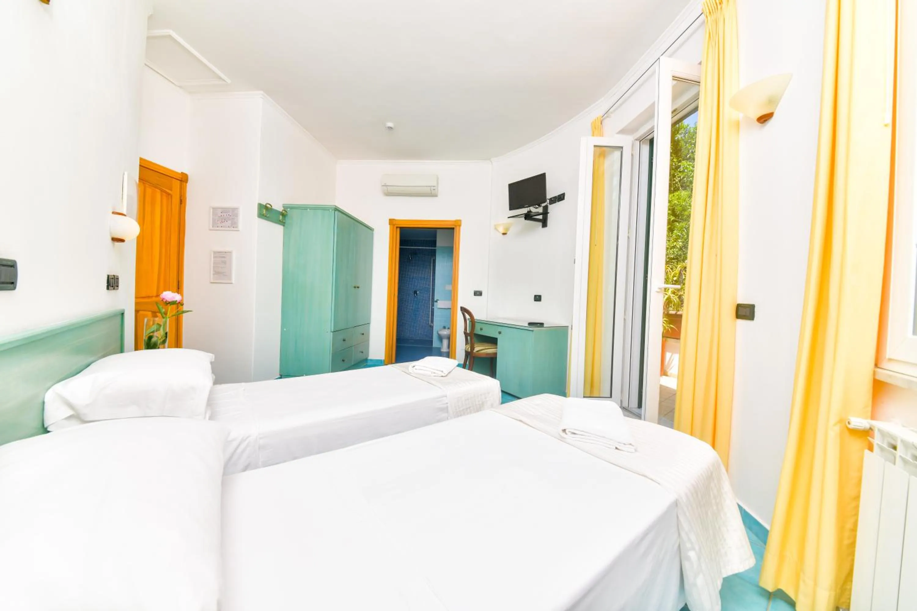 Photo of the whole room, Bed in Hotel Pineta