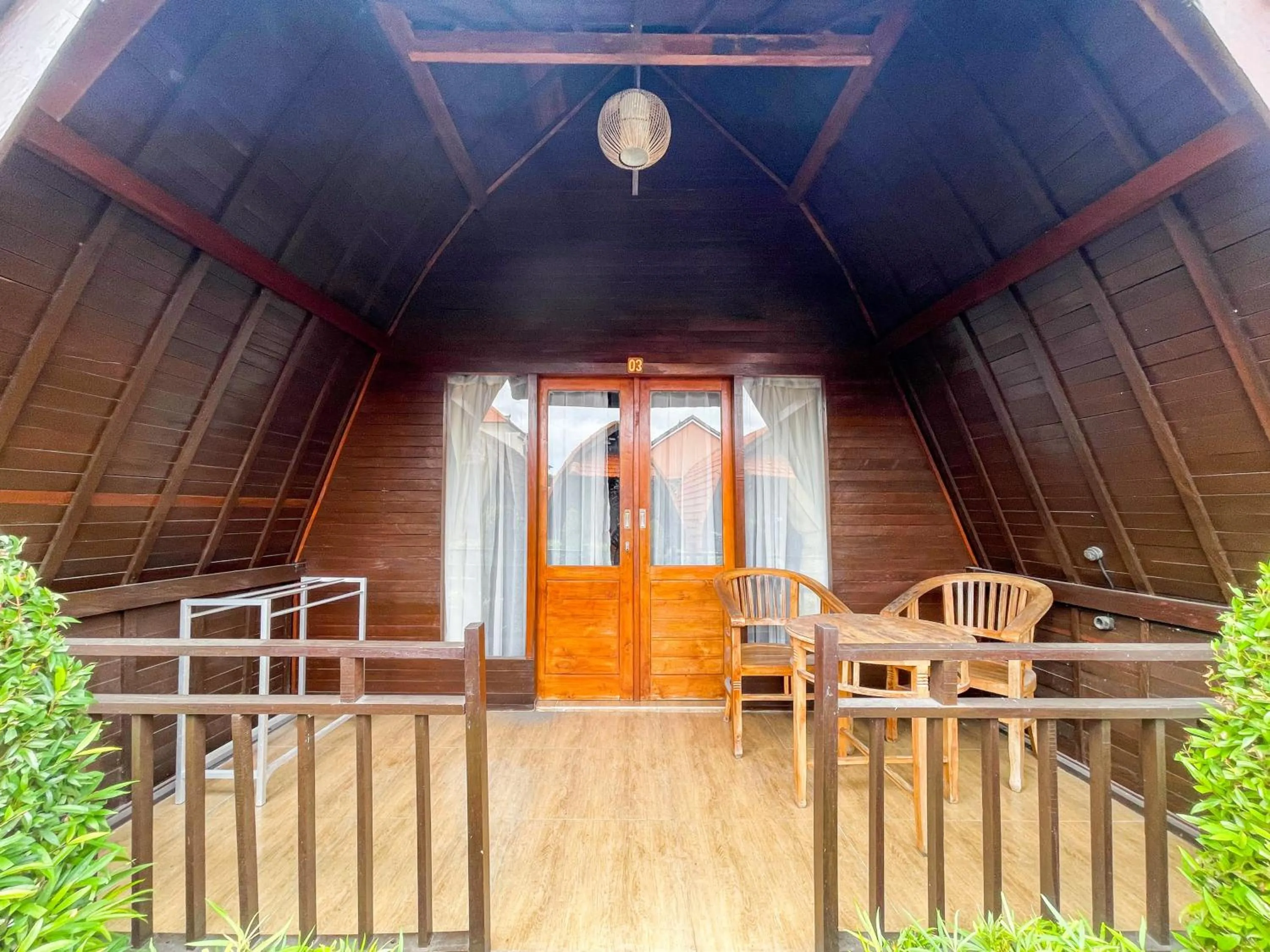 Property building in Lilis Aksito Akusara by Lavana