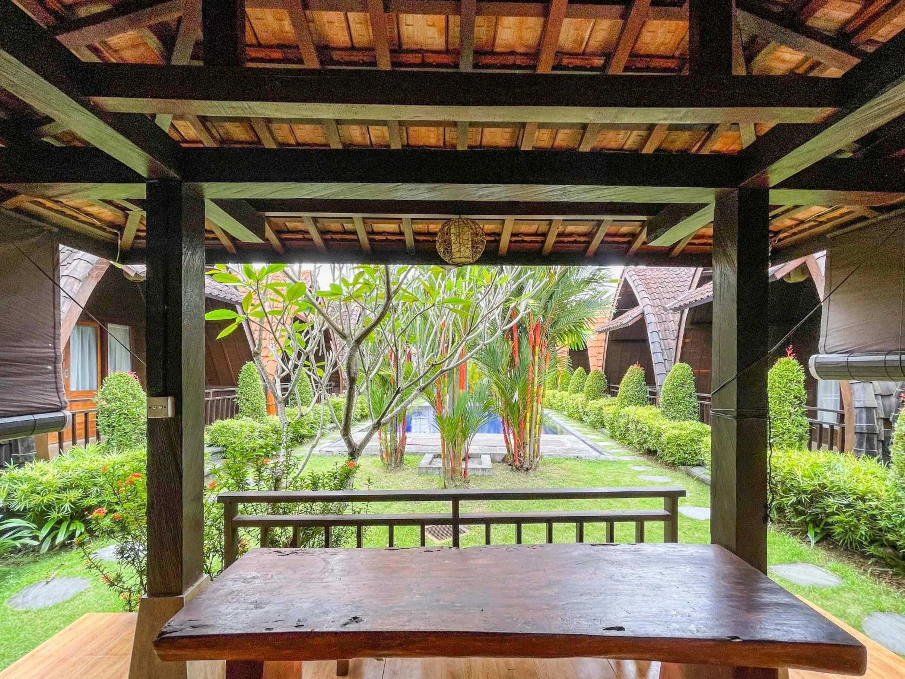 Property building in Lilis Aksito Akusara by Lavana