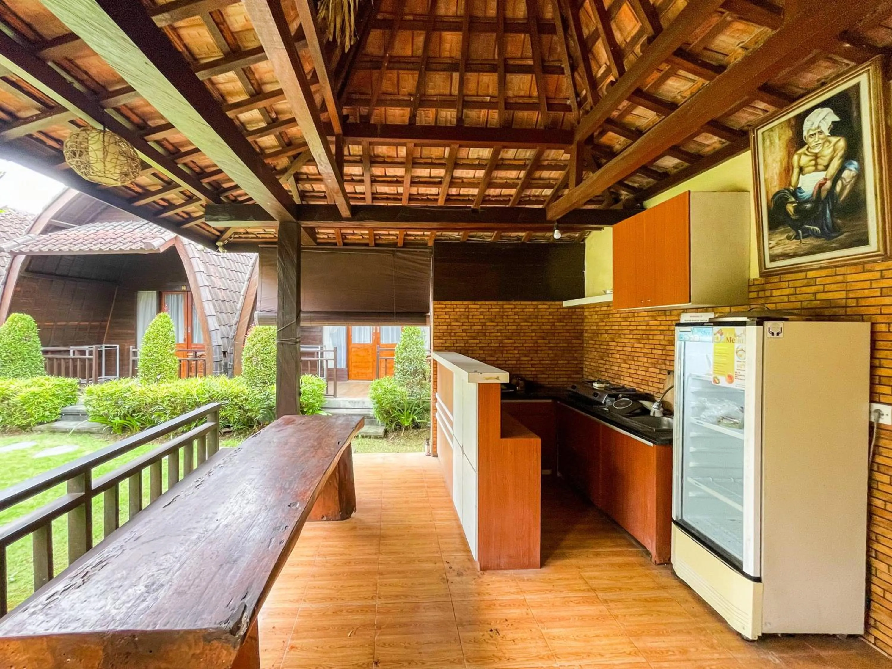 Lobby or reception in Lilis Aksito Akusara by Lavana