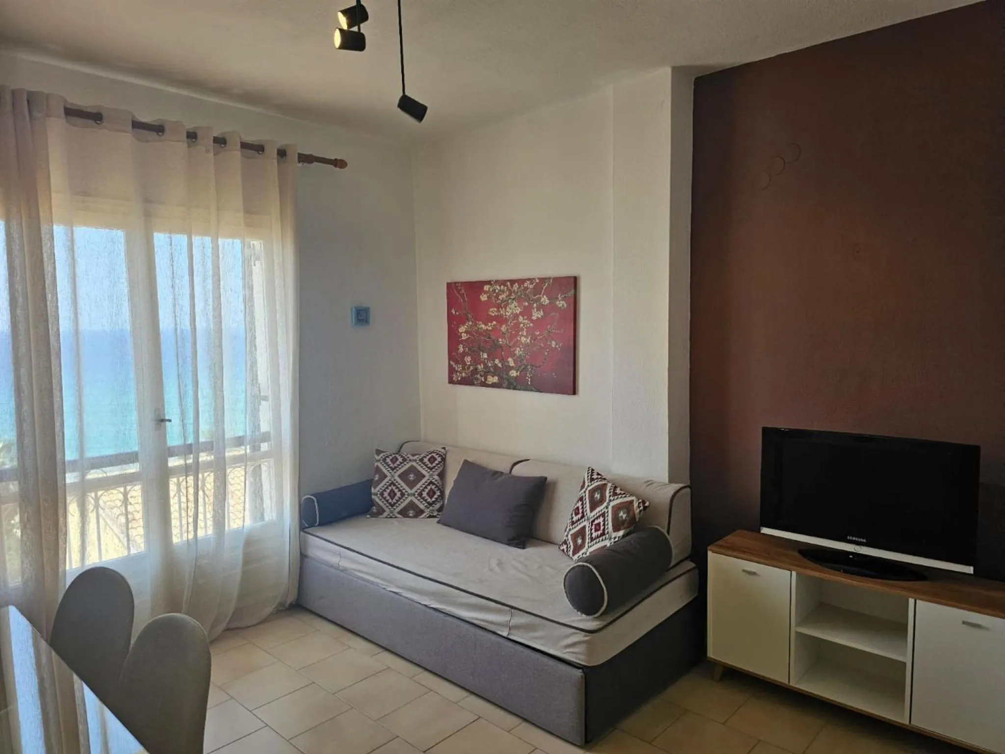 Living room, Bed in Glyfada Apartment 91
