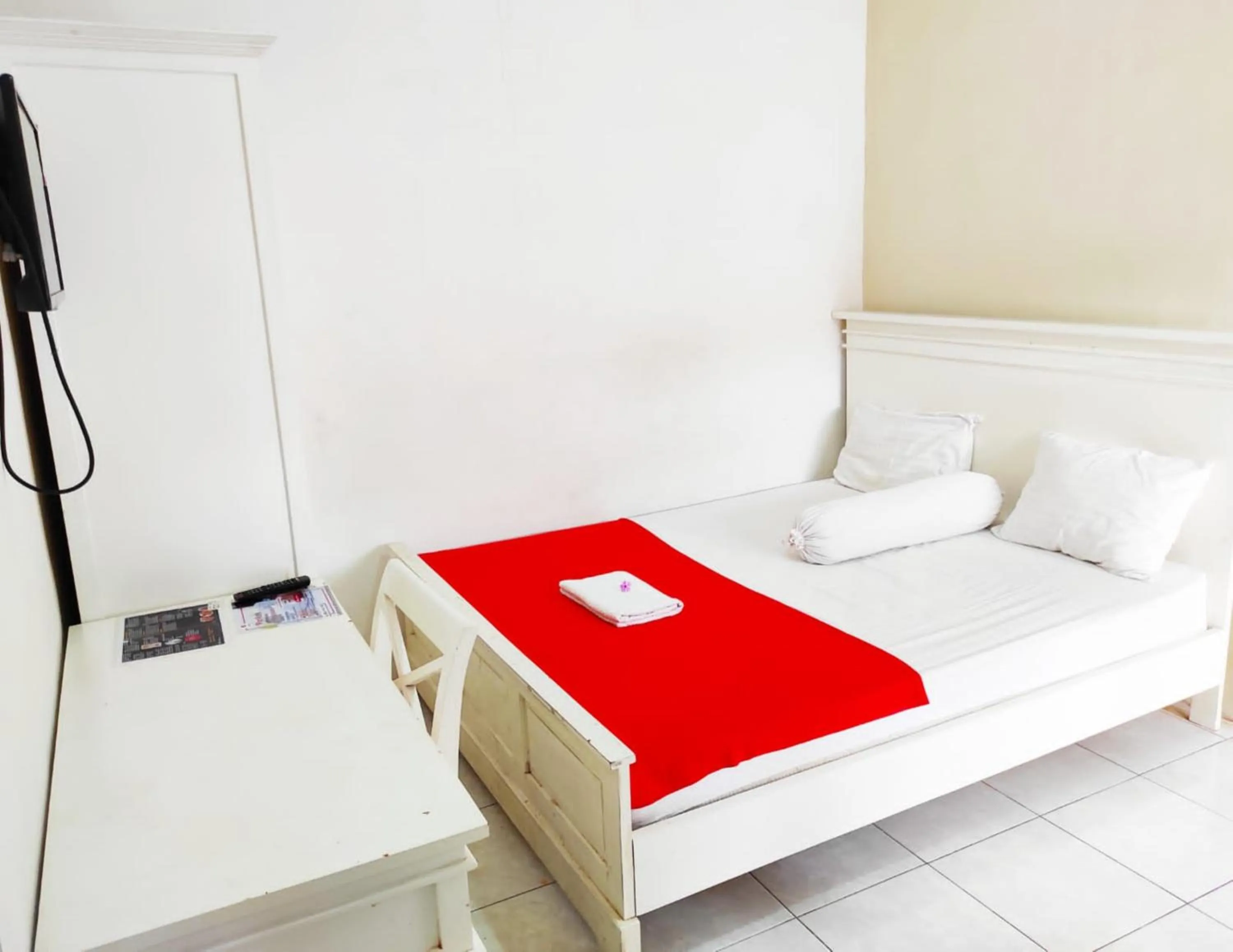 Bed in Ratu Guesthouse