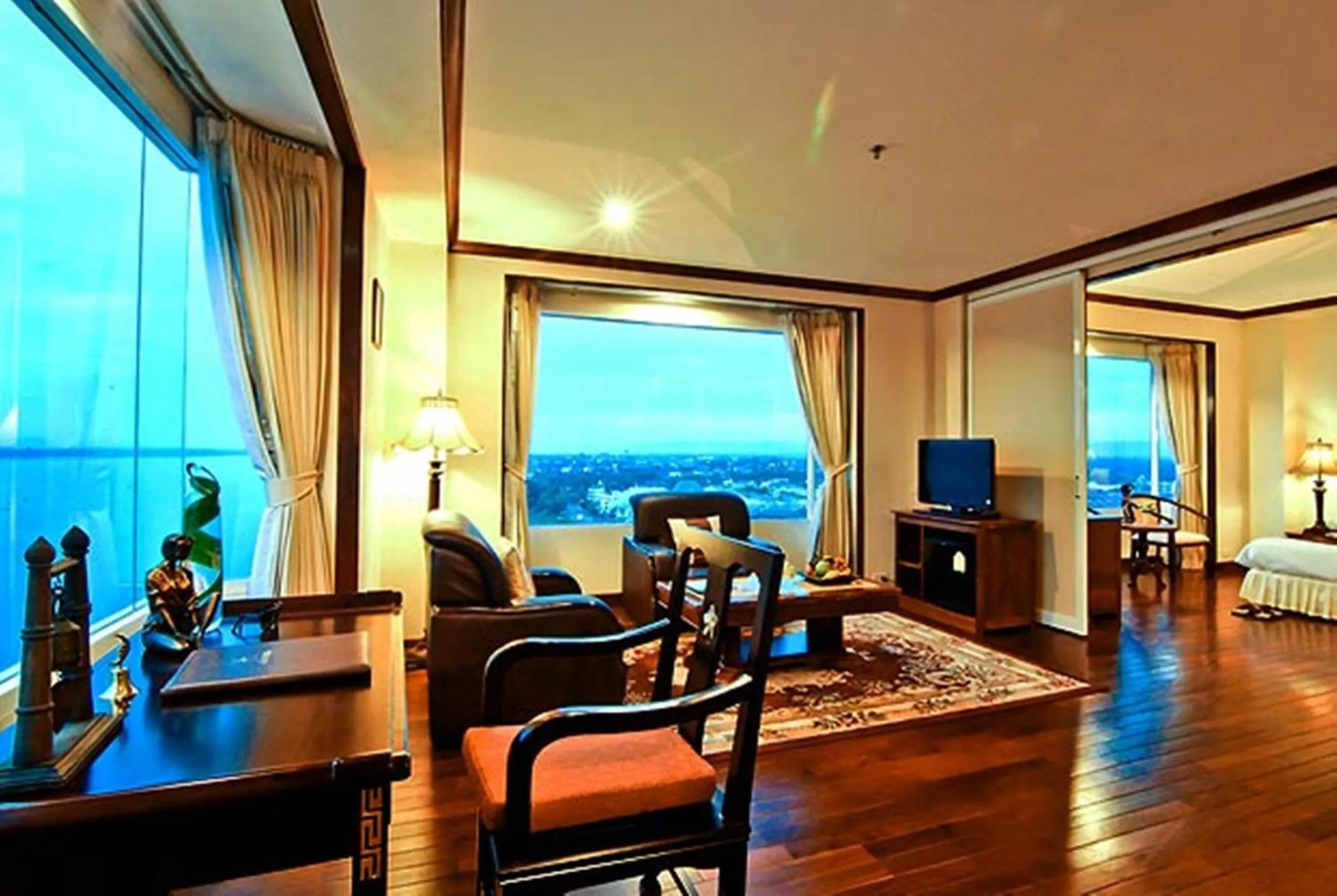 Living room in Champasak Grand Hotel