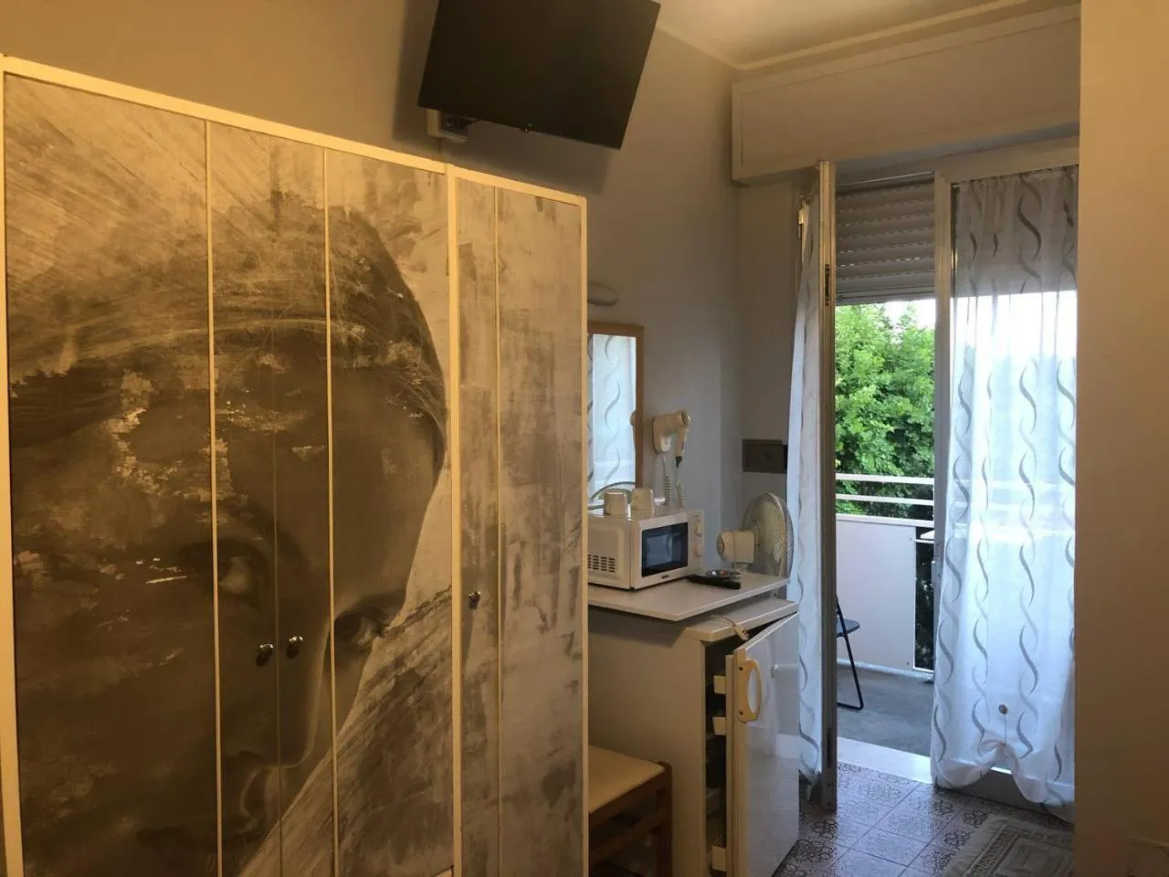 minibar in Hotel Wega