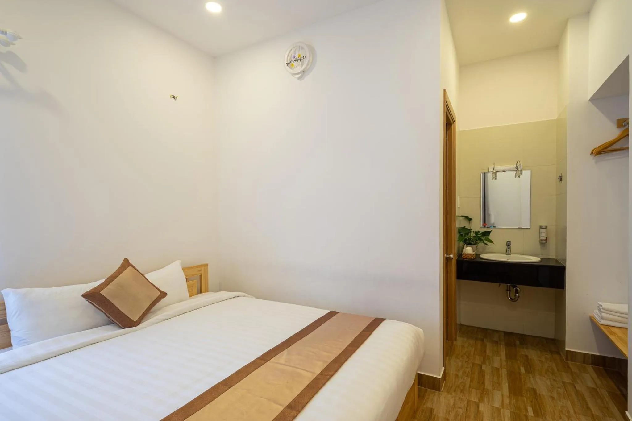 Bedroom, Bed in Đỗ Gia Bảo Villa