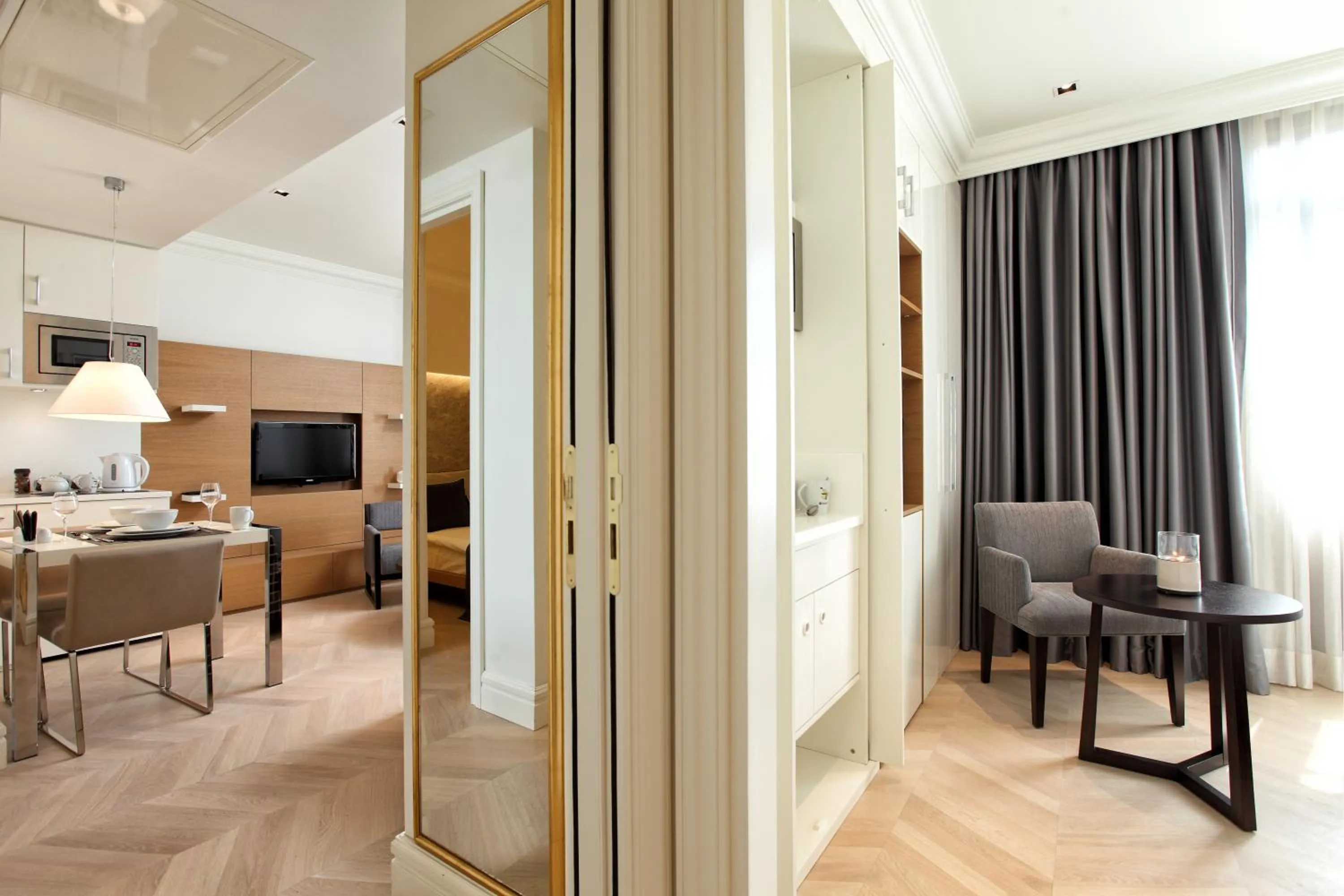 Seating area in Stay Lab Taksim 15 Suites