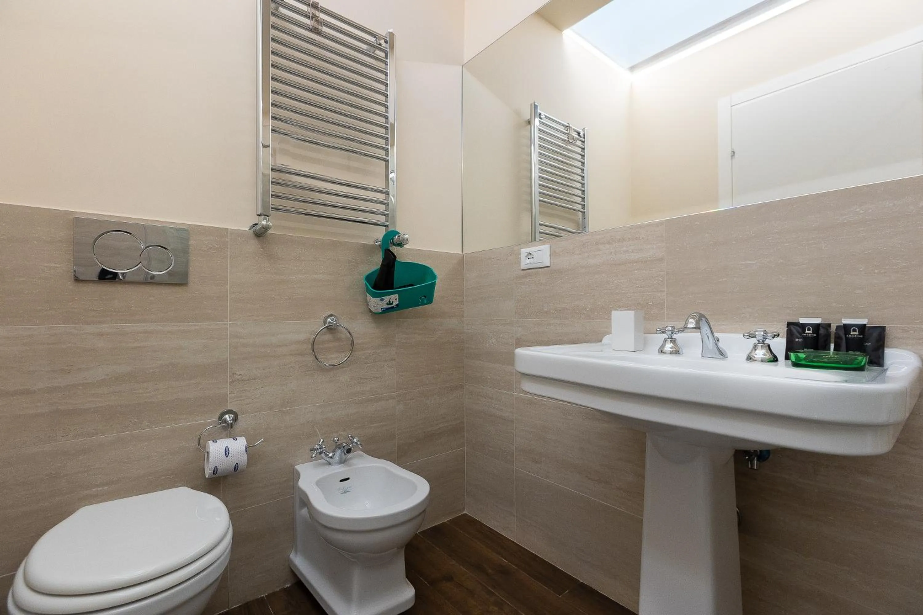 Bathroom in SPA Apartment Via Barberini