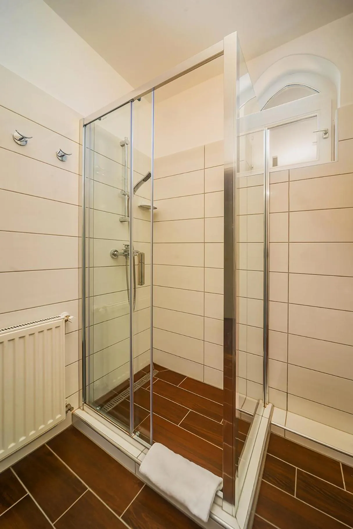 Shower in Tokajer Wellness Panzió