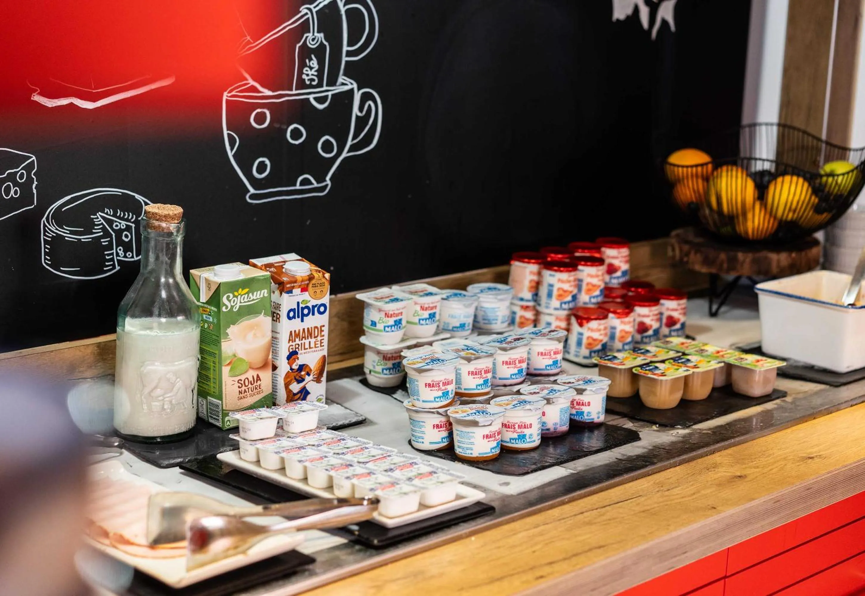 Breakfast in B&B HOTEL Limoges 3