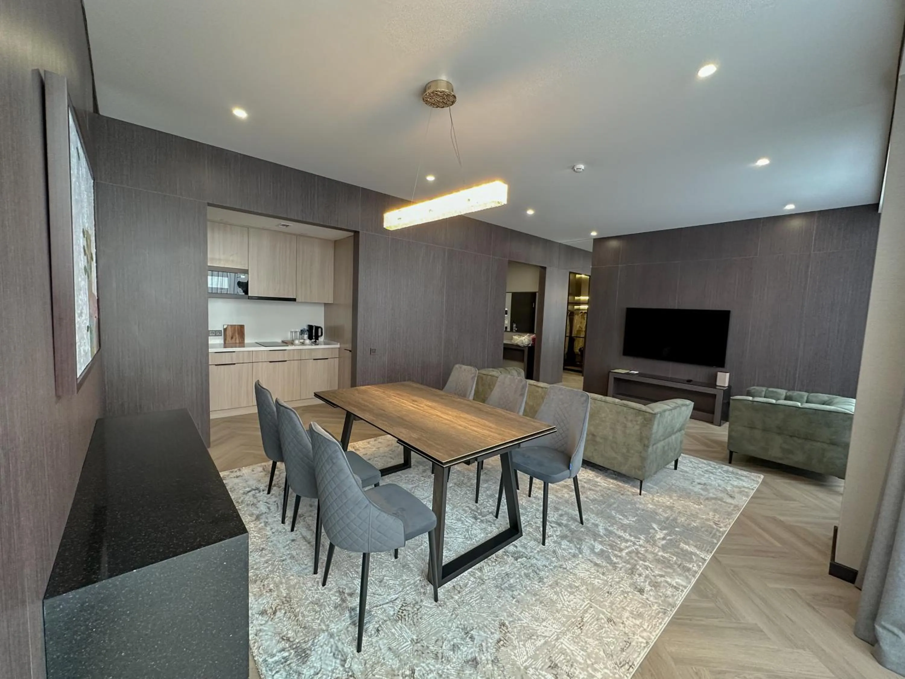 Communal lounge/ TV room in Resident City Hotel