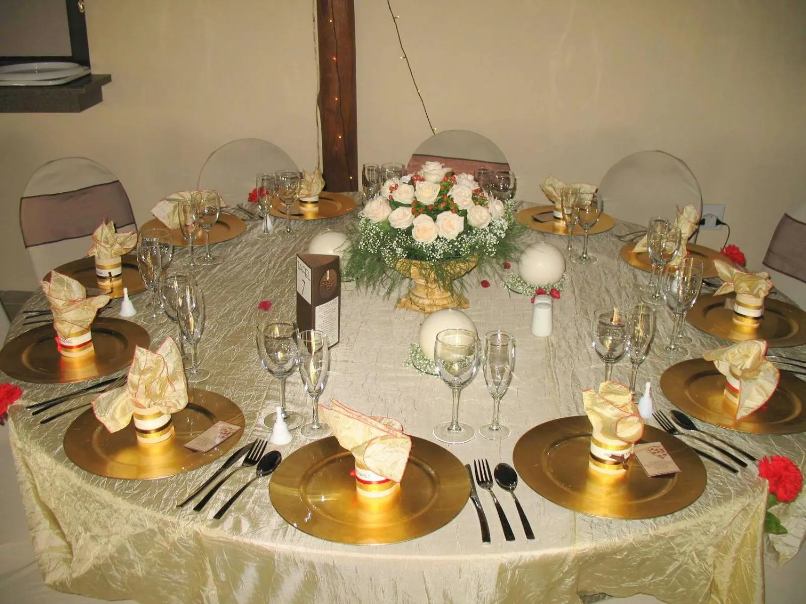 Decorative detail in Oranjerus Resort