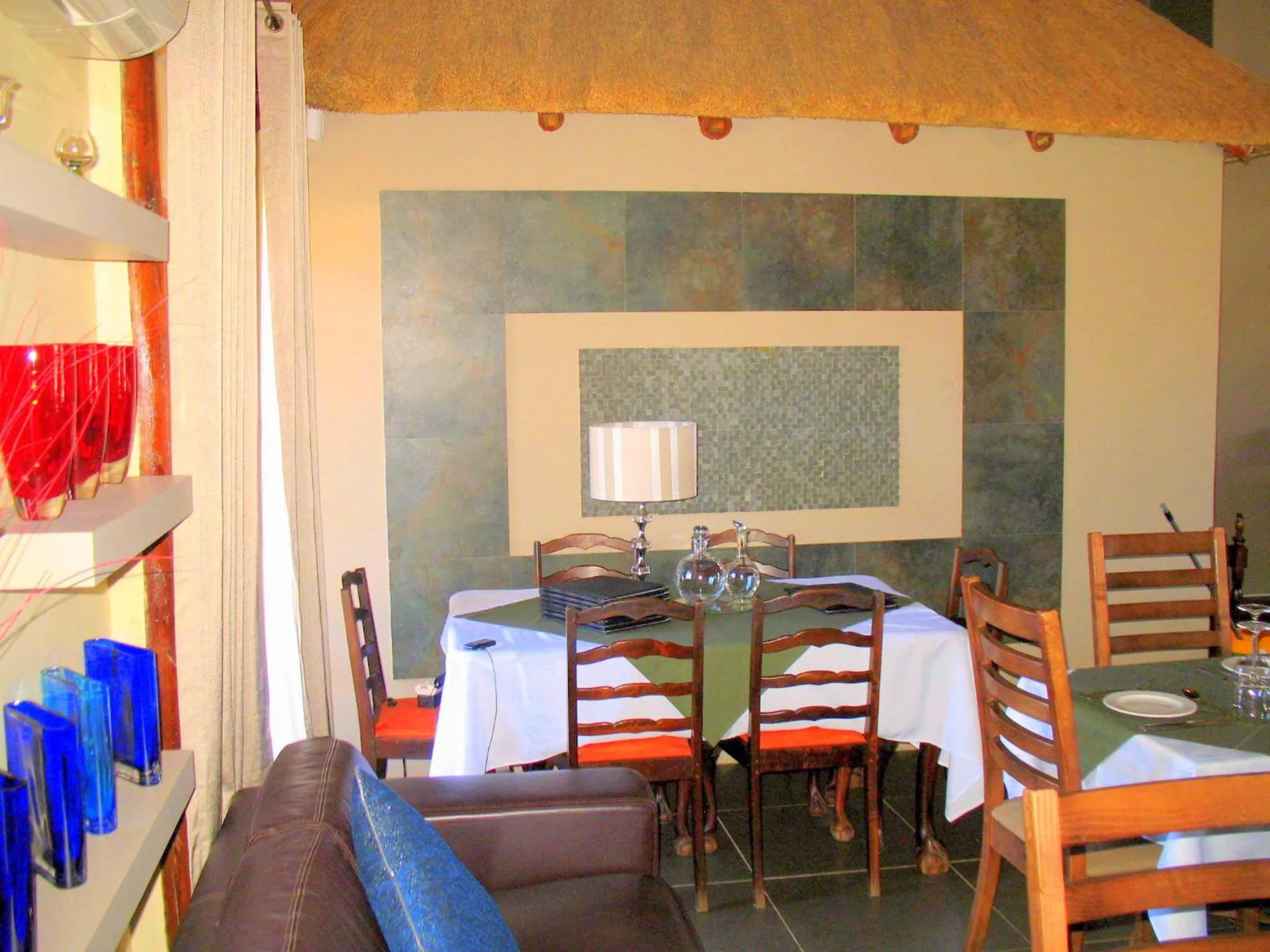 Restaurant/places to eat in Oranjerus Resort