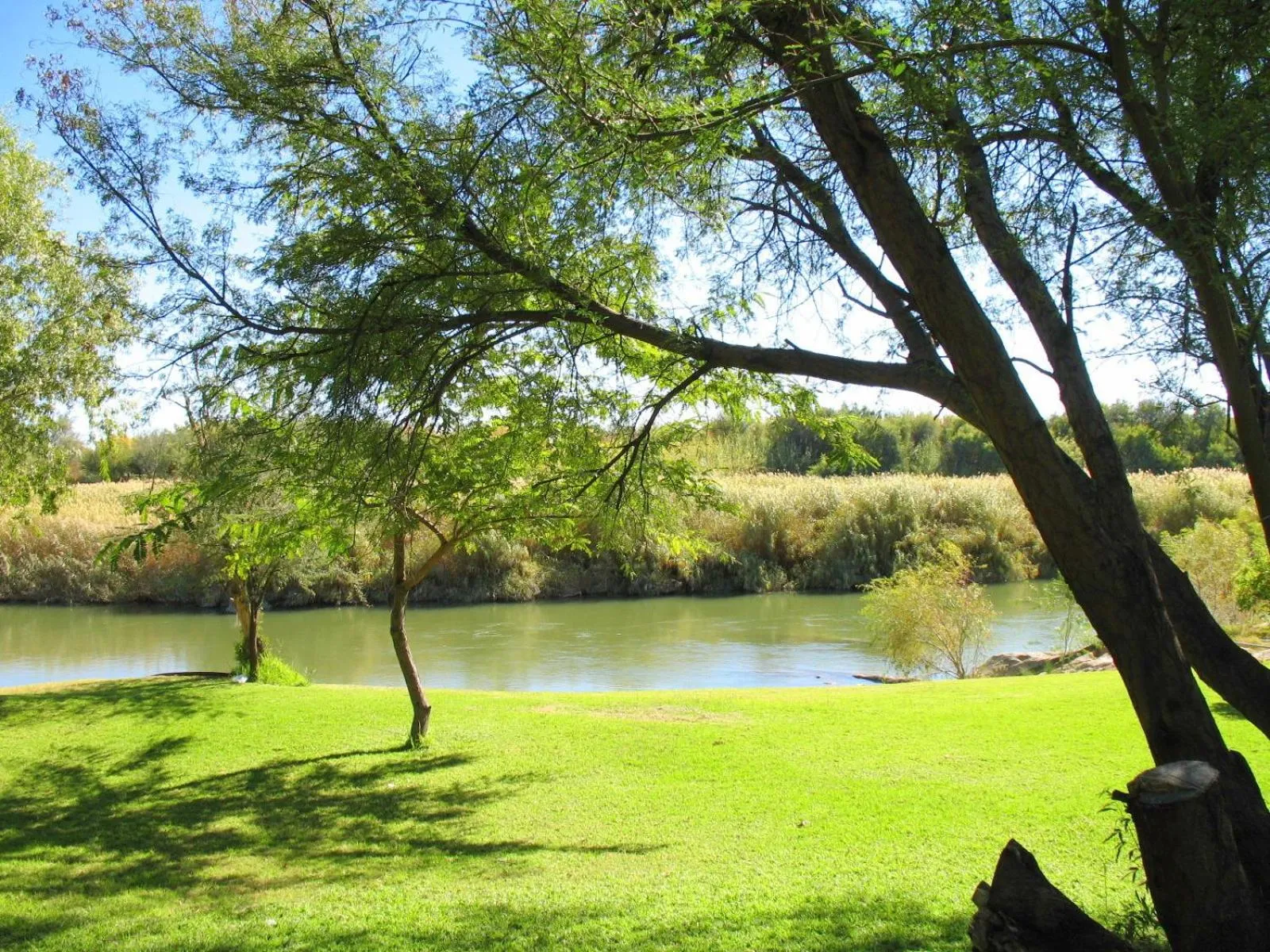 Day in Oranjerus Resort