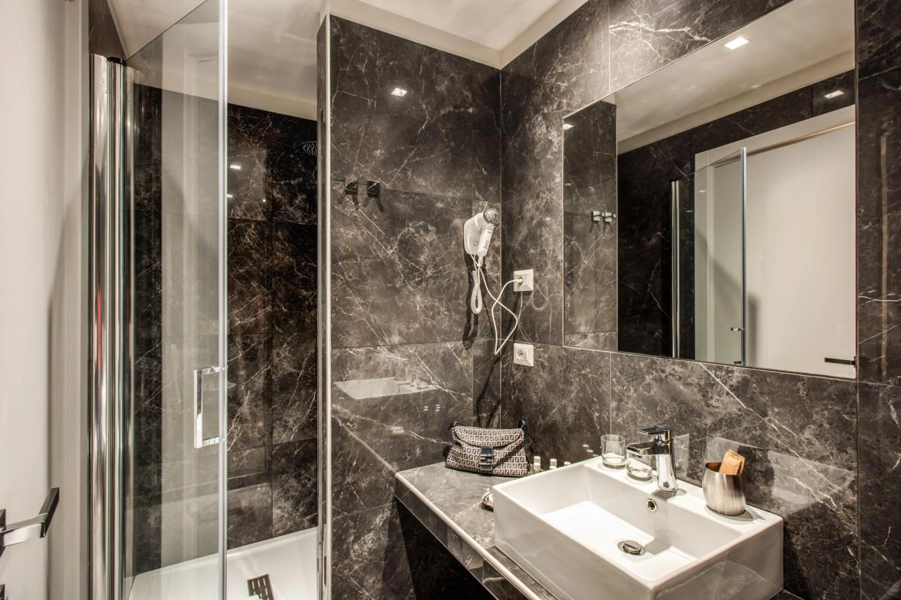 Shower in Hotel 55 Fifty-Five - Maison d'Art Collection