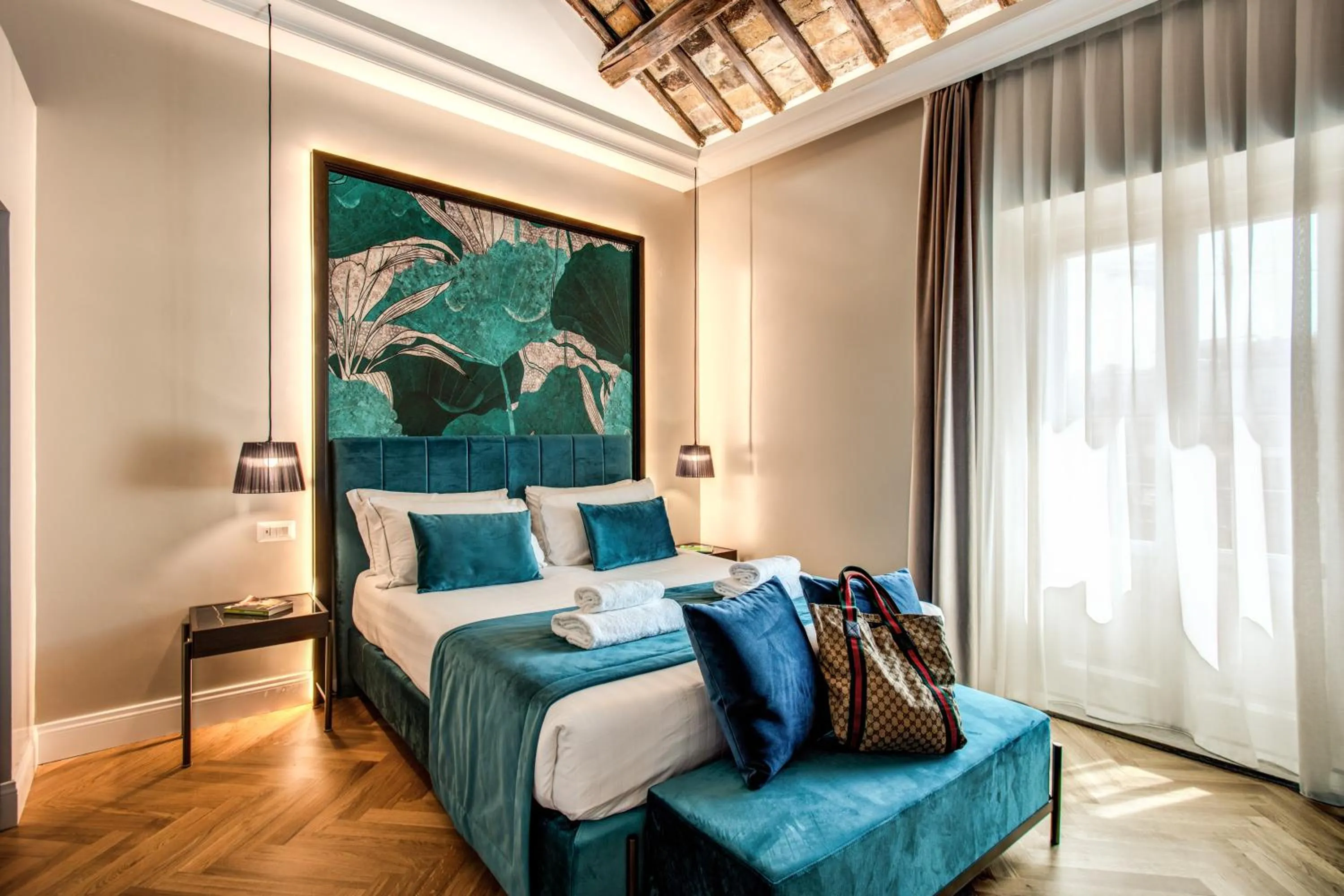 Bed in Hotel 55 Fifty-Five - Maison d'Art Collection