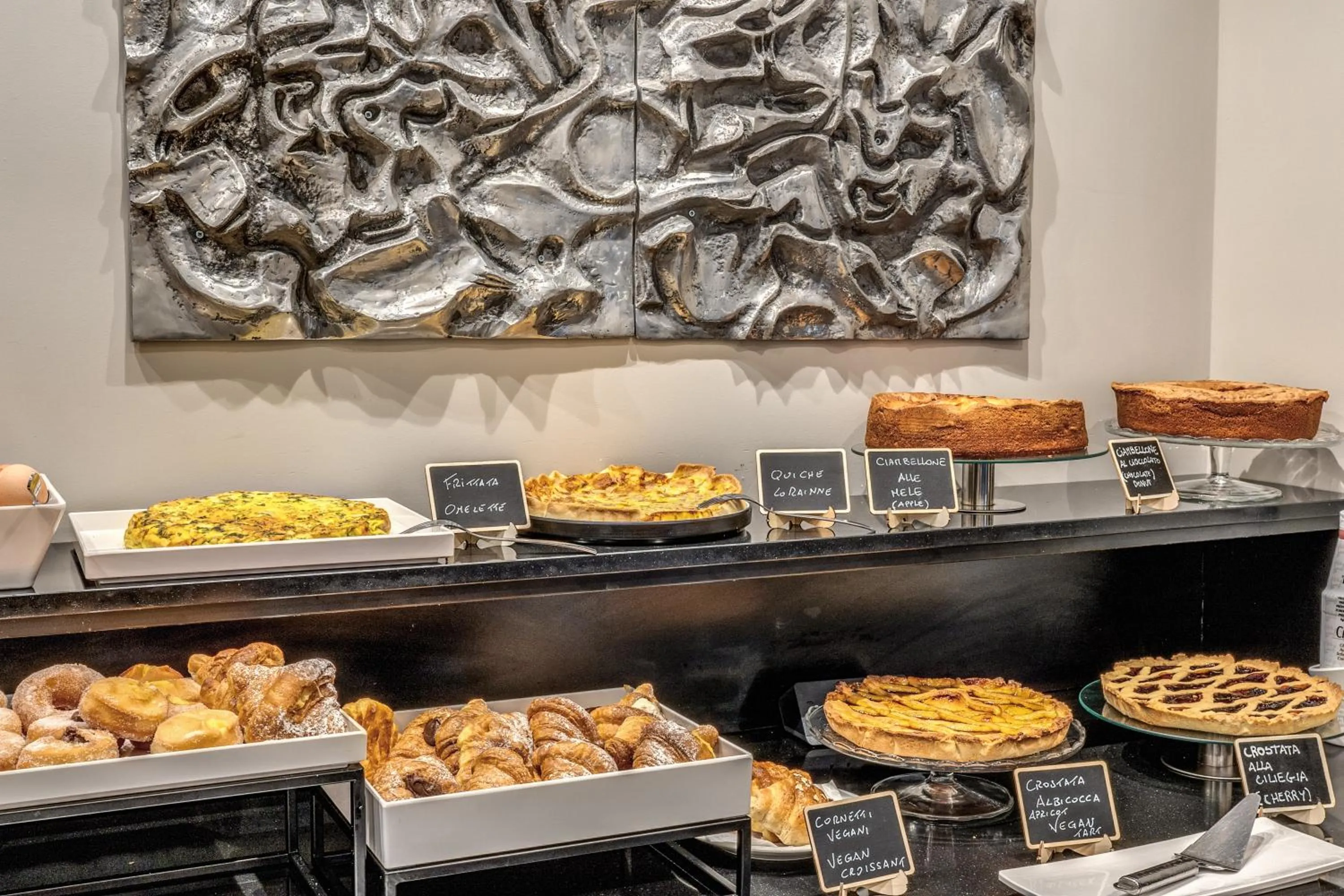 Breakfast in Hotel 55 Fifty-Five - Maison d'Art Collection