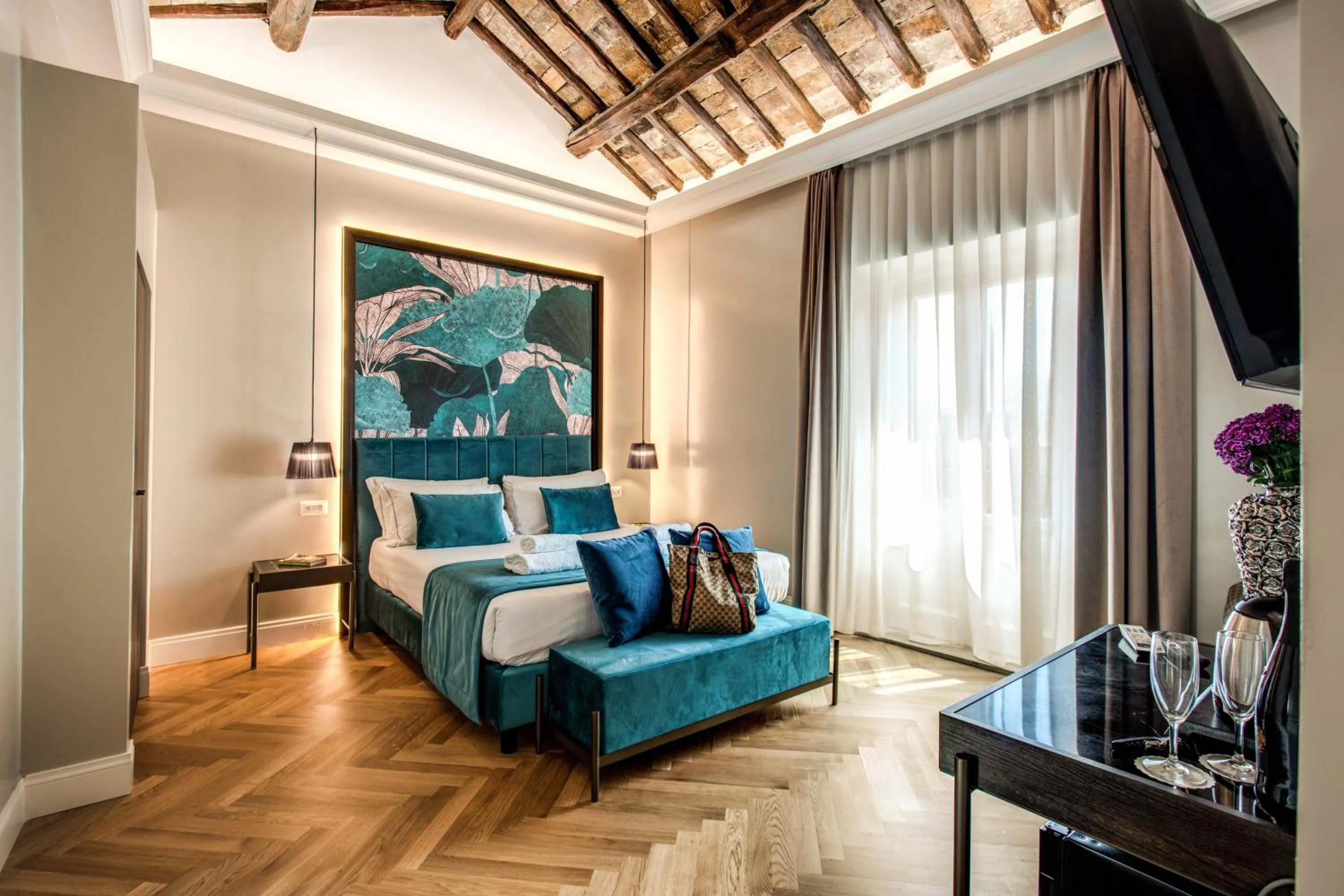 Bed in Hotel 55 Fifty-Five - Maison d'Art Collection