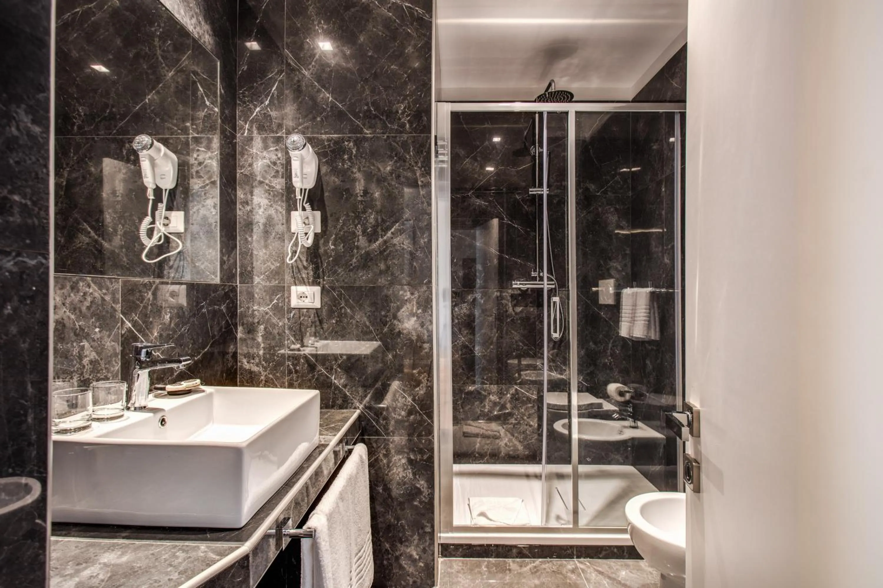Shower in Hotel 55 Fifty-Five - Maison d'Art Collection