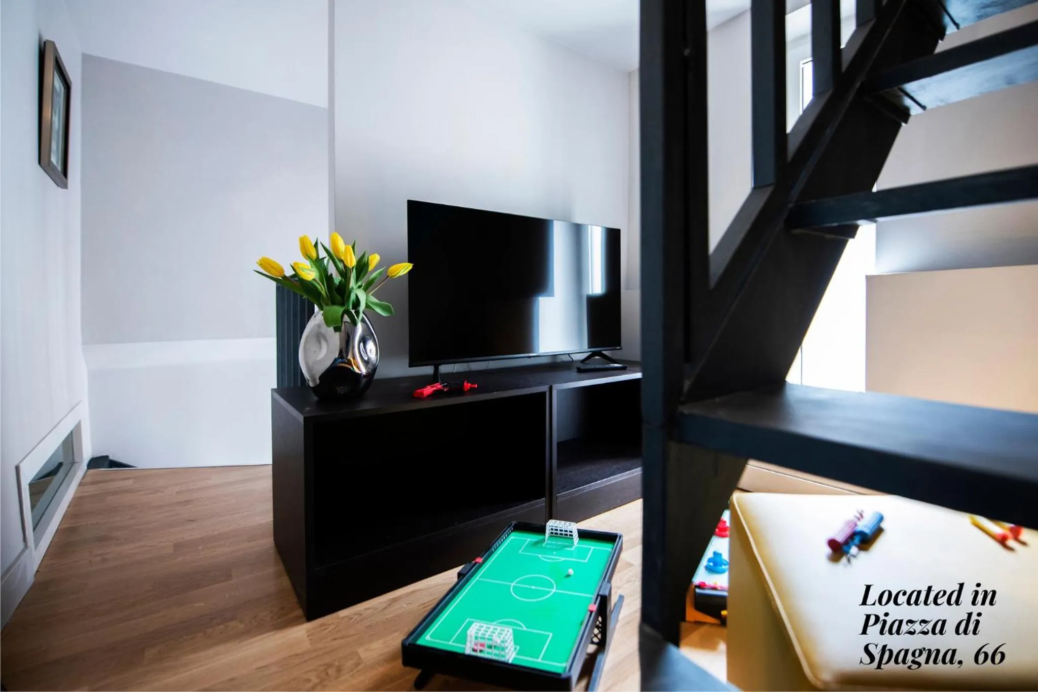 TV and multimedia, Bed in Hotel 55 Fifty-Five - Maison d'Art Collection