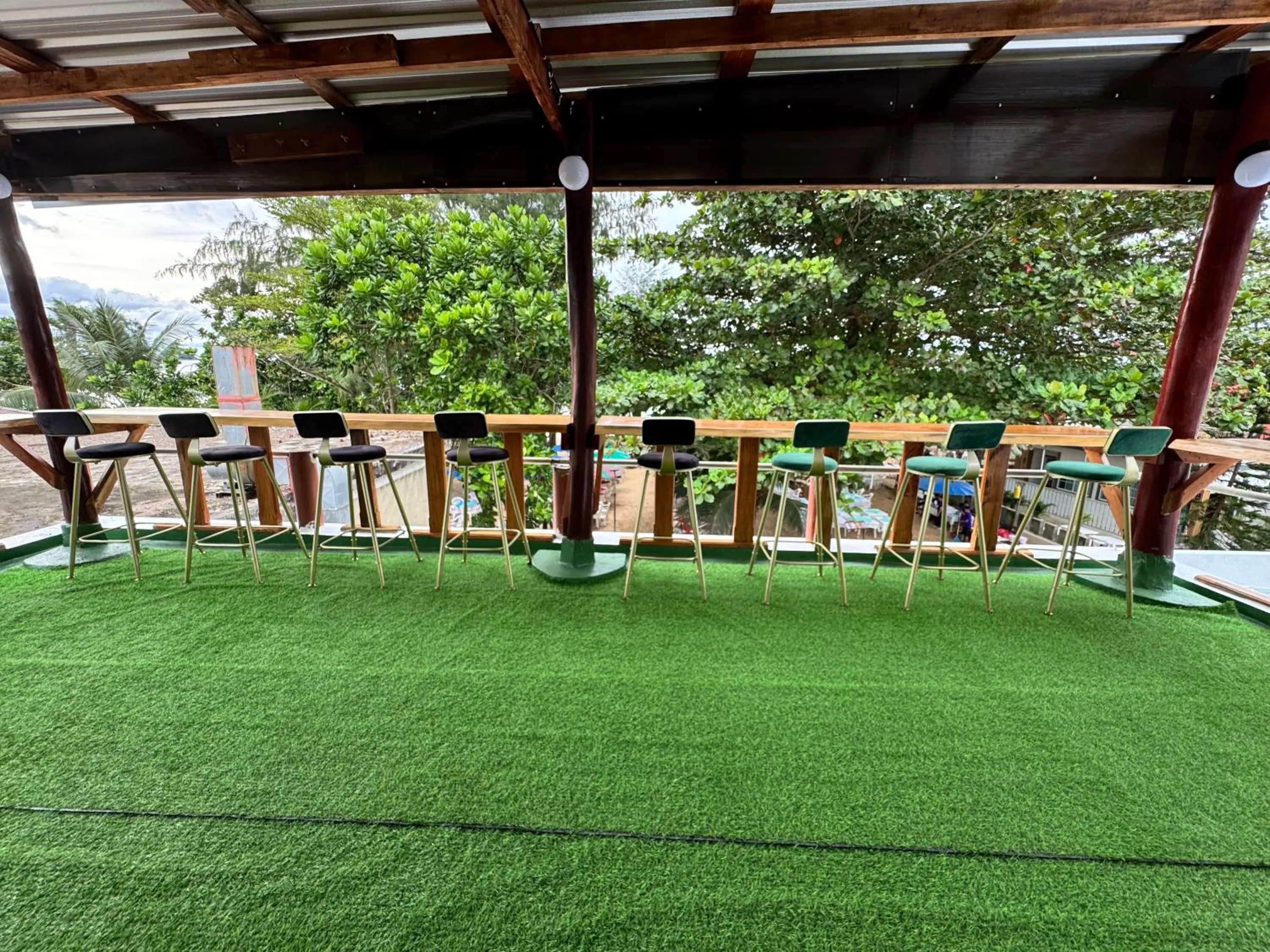 Balcony/Terrace in Naiyang Discovery Beach Resort