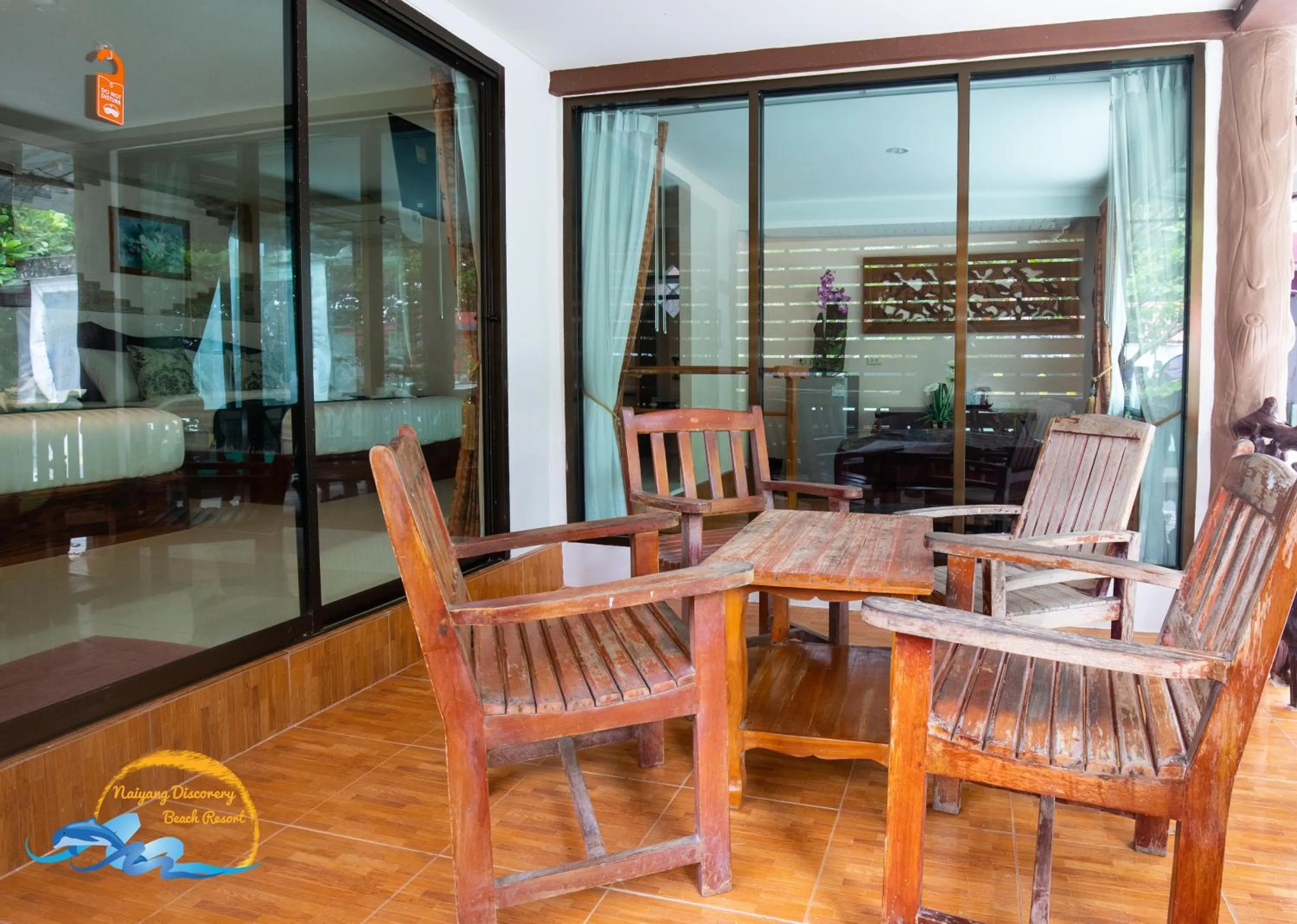 Seating area in Naiyang Discovery Beach Resort